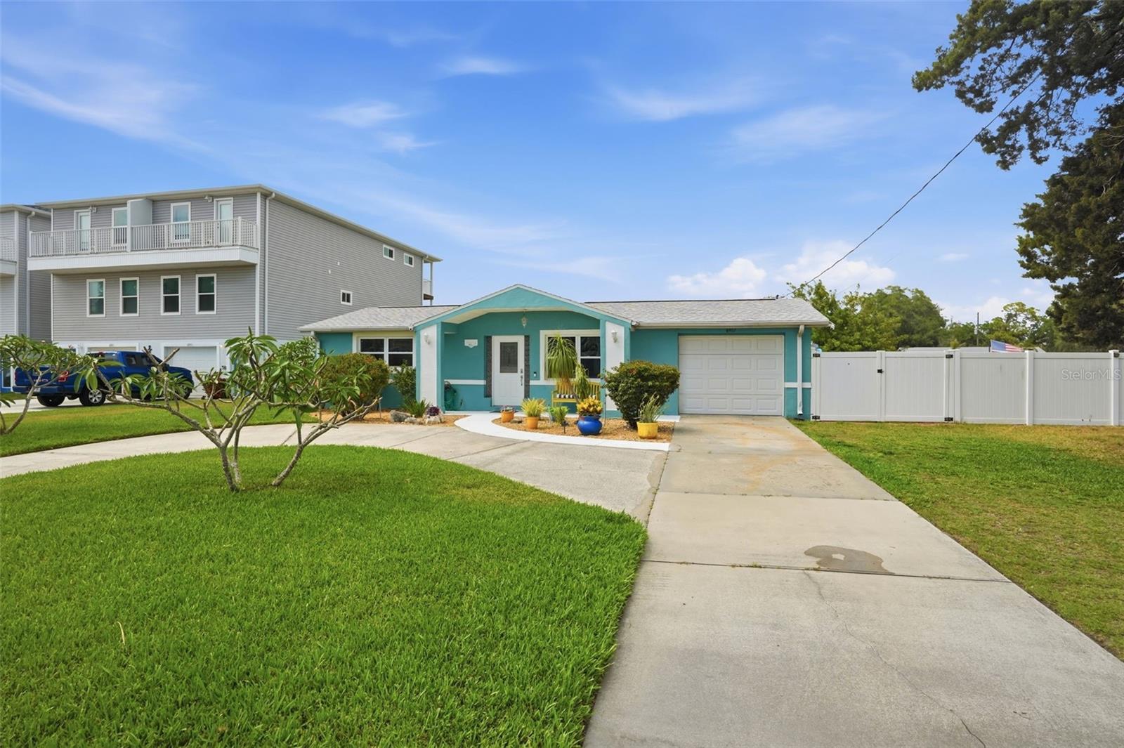 6907 CLARK ST, HUDSON, FL — photo 3