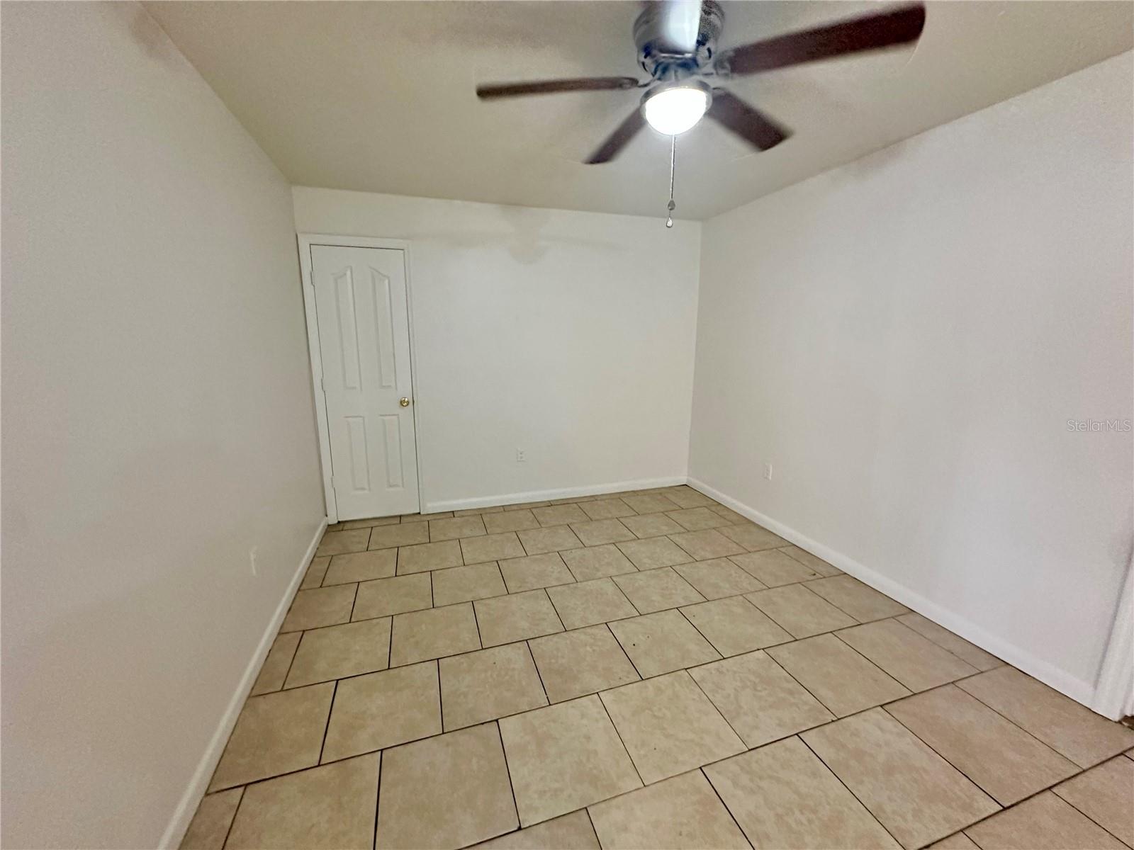 1317 CAMBRIDGE DR, LEESBURG, FL — photo 32