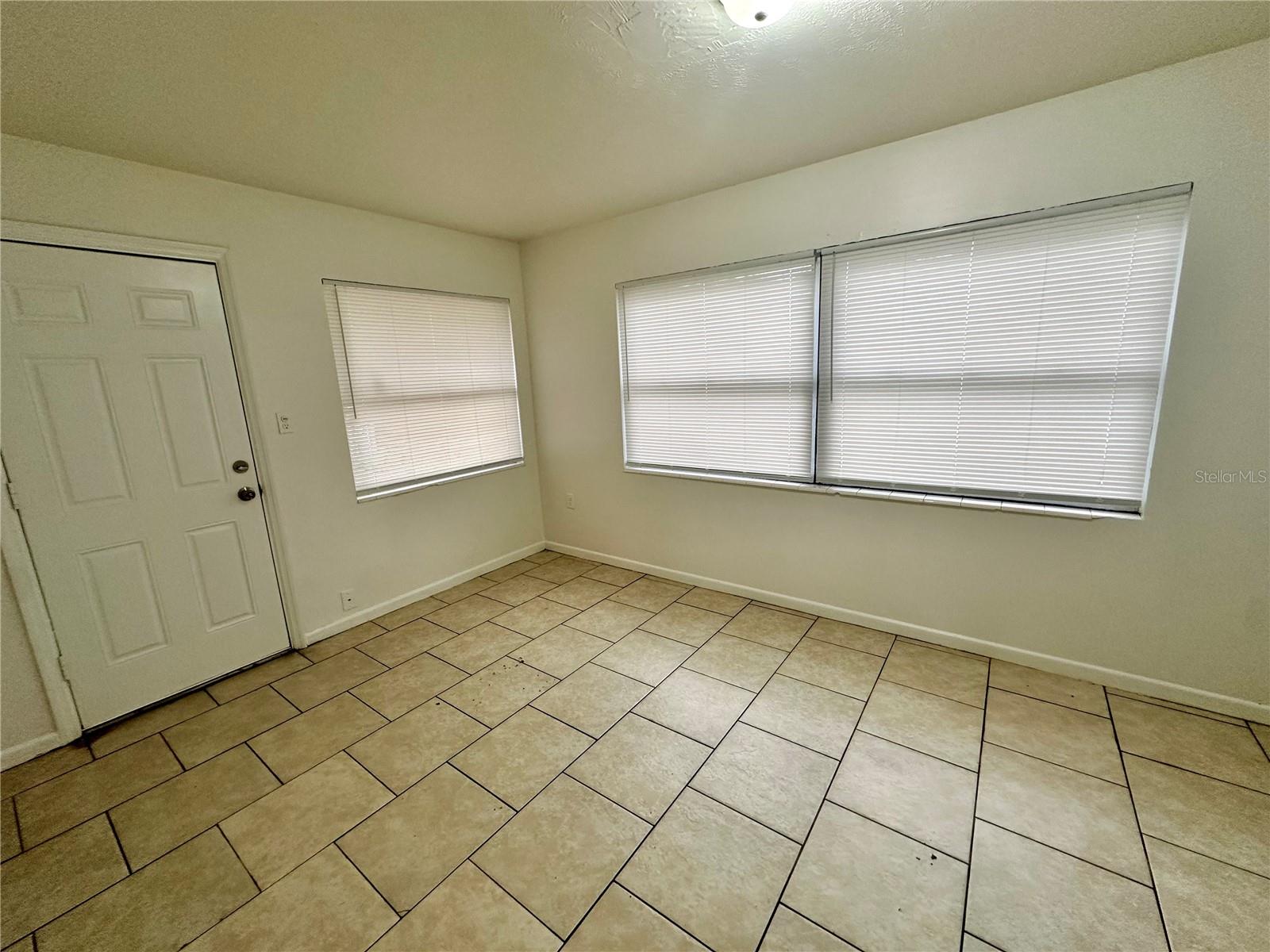 1317 CAMBRIDGE DR, LEESBURG, FL — photo 33
