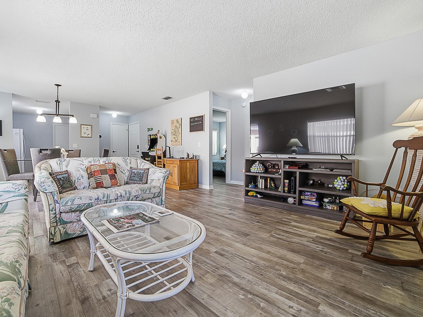 1202 FERNANDO LN, LADY LAKE, FL — photo 24