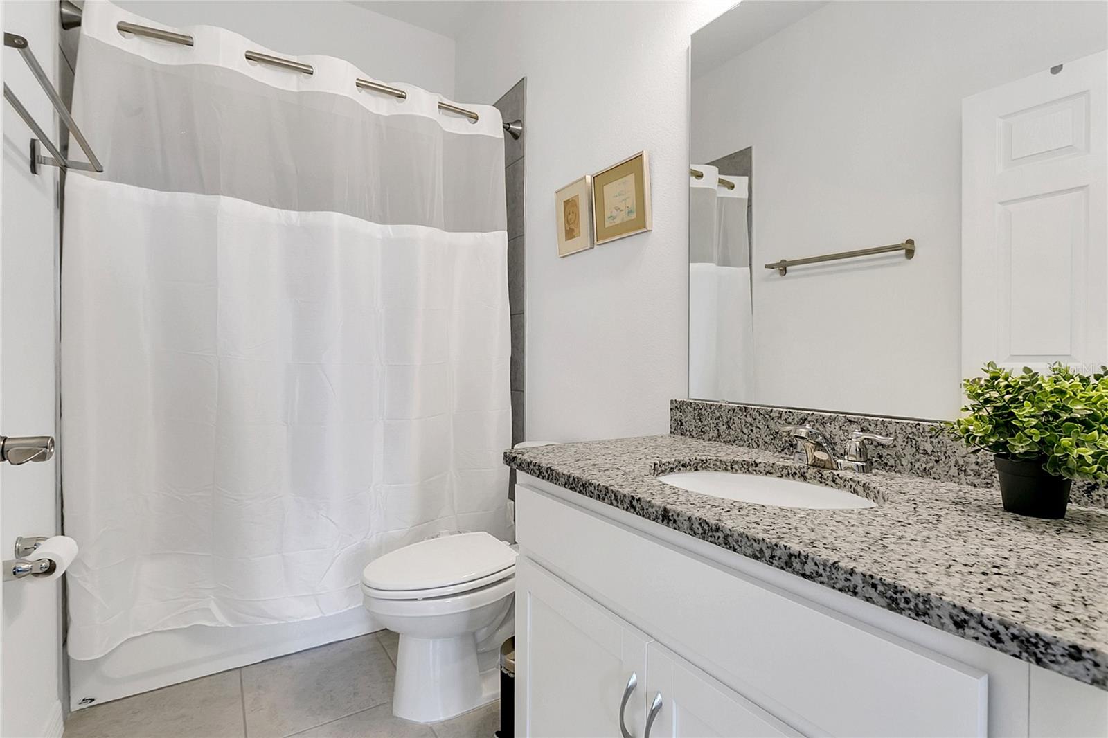 1580 BLUE LAGOON CIR, MASCOTTE, FL — photo 31