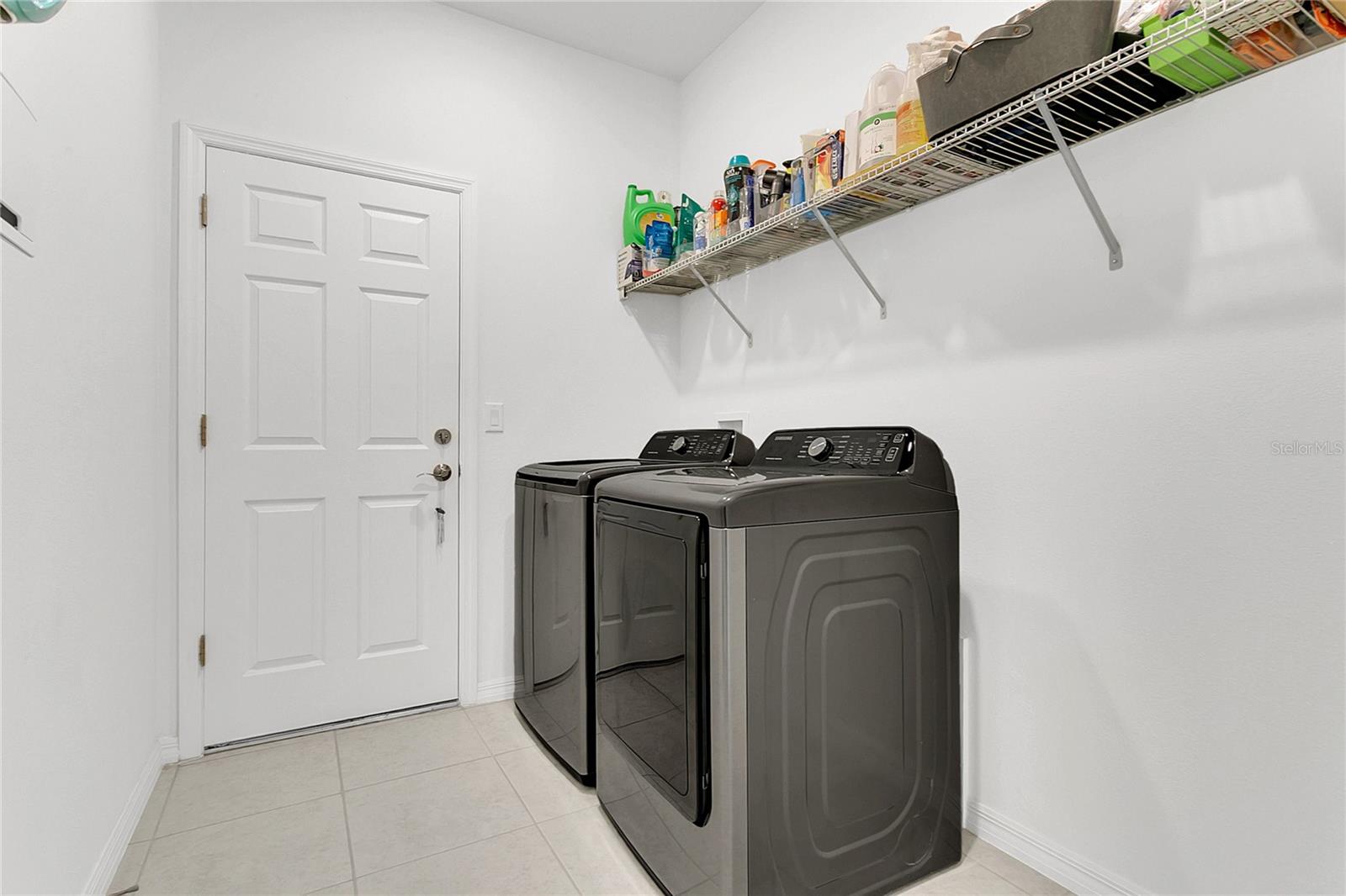 1580 BLUE LAGOON CIR, MASCOTTE, FL — photo 45