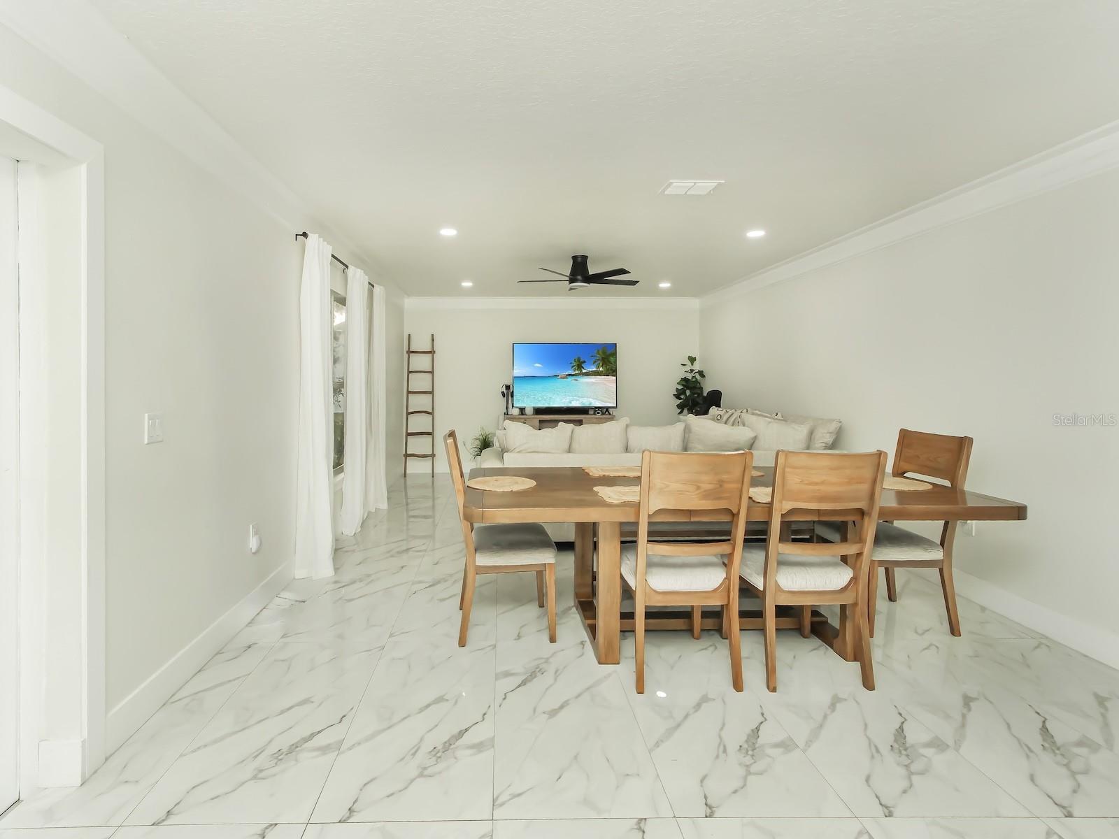 7561 LAKE ANDREA CIR, MOUNT DORA, FL — photo 11