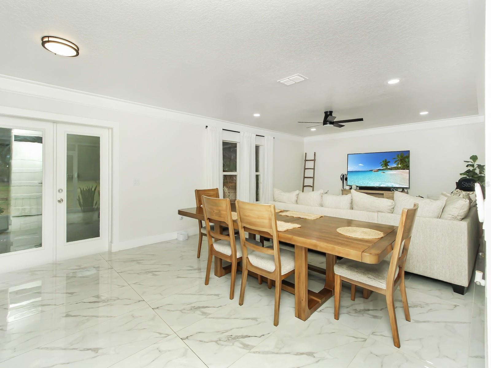 7561 LAKE ANDREA CIR, MOUNT DORA, FL — photo 12