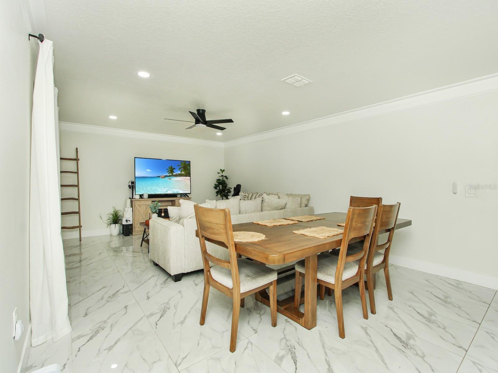 7561 LAKE ANDREA CIR, MOUNT DORA, FL — photo 13