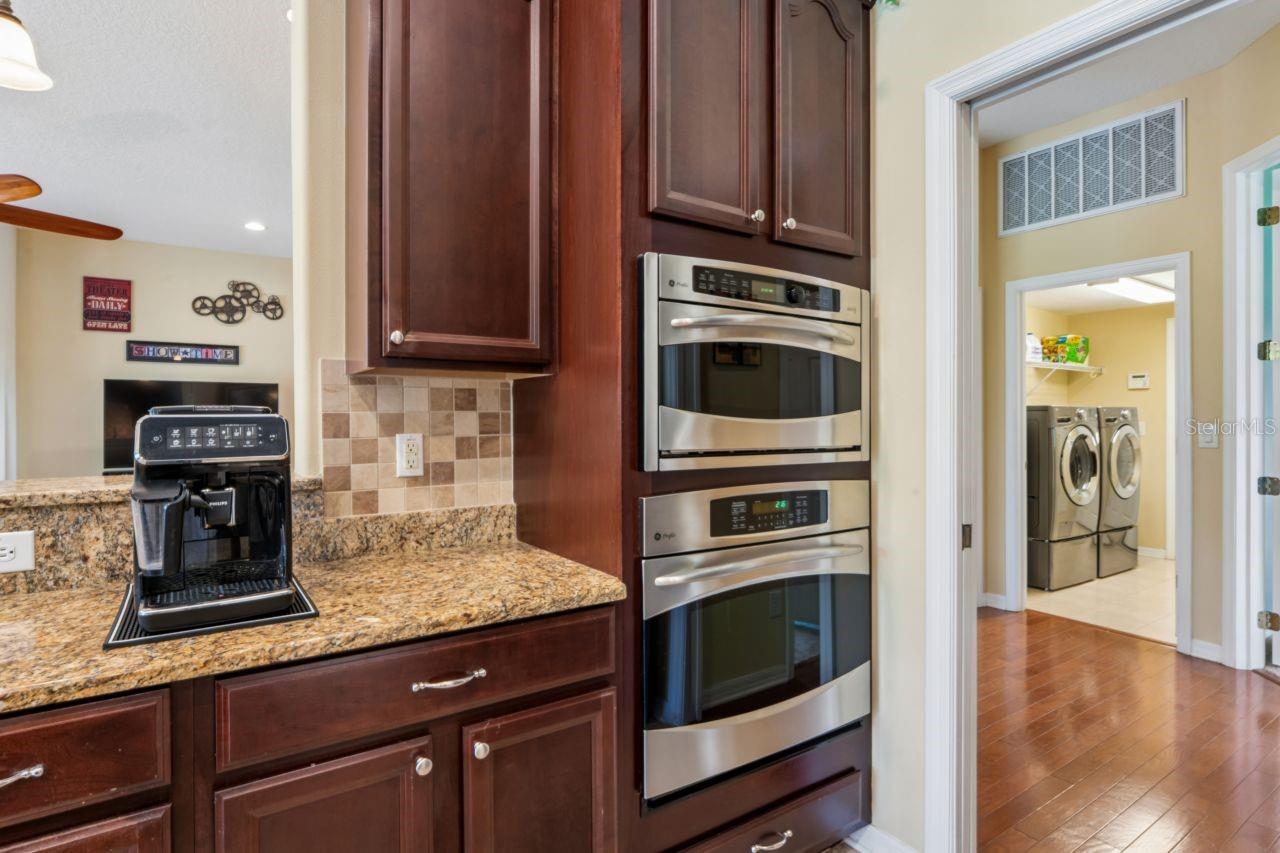 8719 CREEDMOOR LN, NEW PORT RICHEY, FL — photo 19