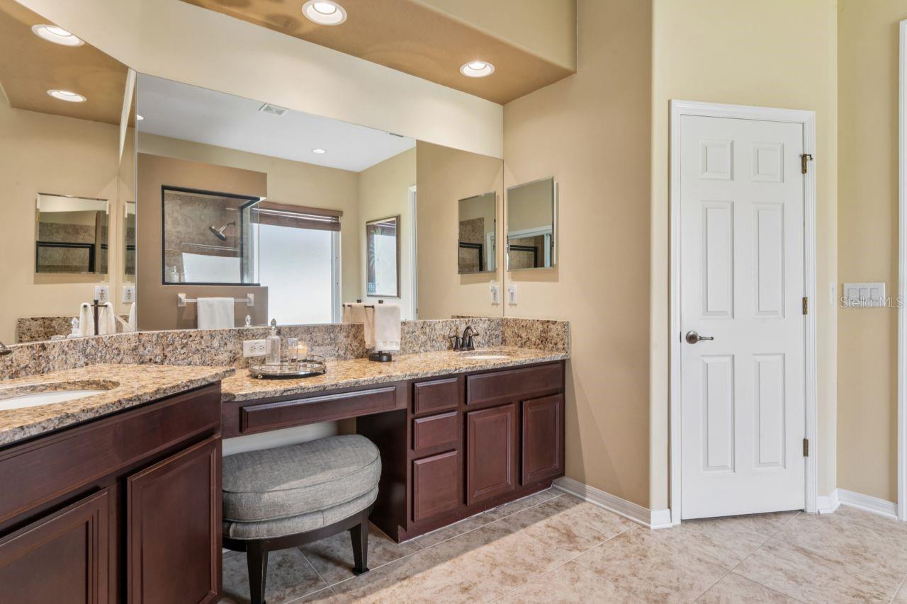 8719 CREEDMOOR LN, NEW PORT RICHEY, FL — photo 39