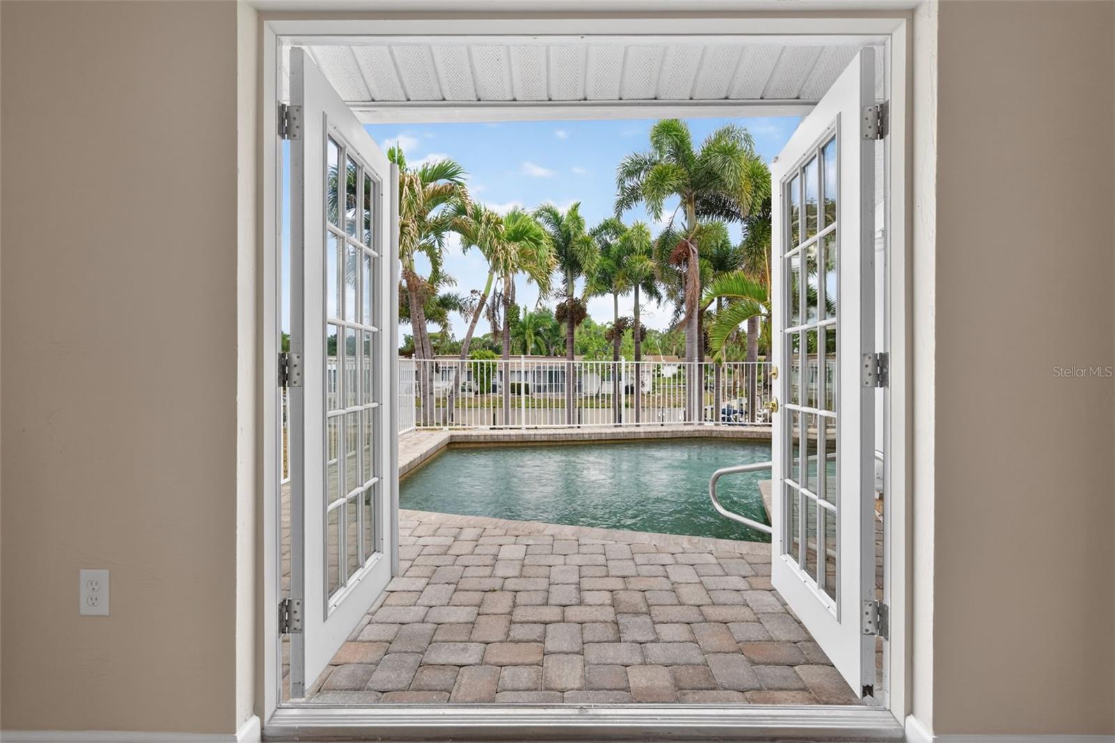 2555 CONSTITUTION BLVD, SARASOTA, FL — photo 12