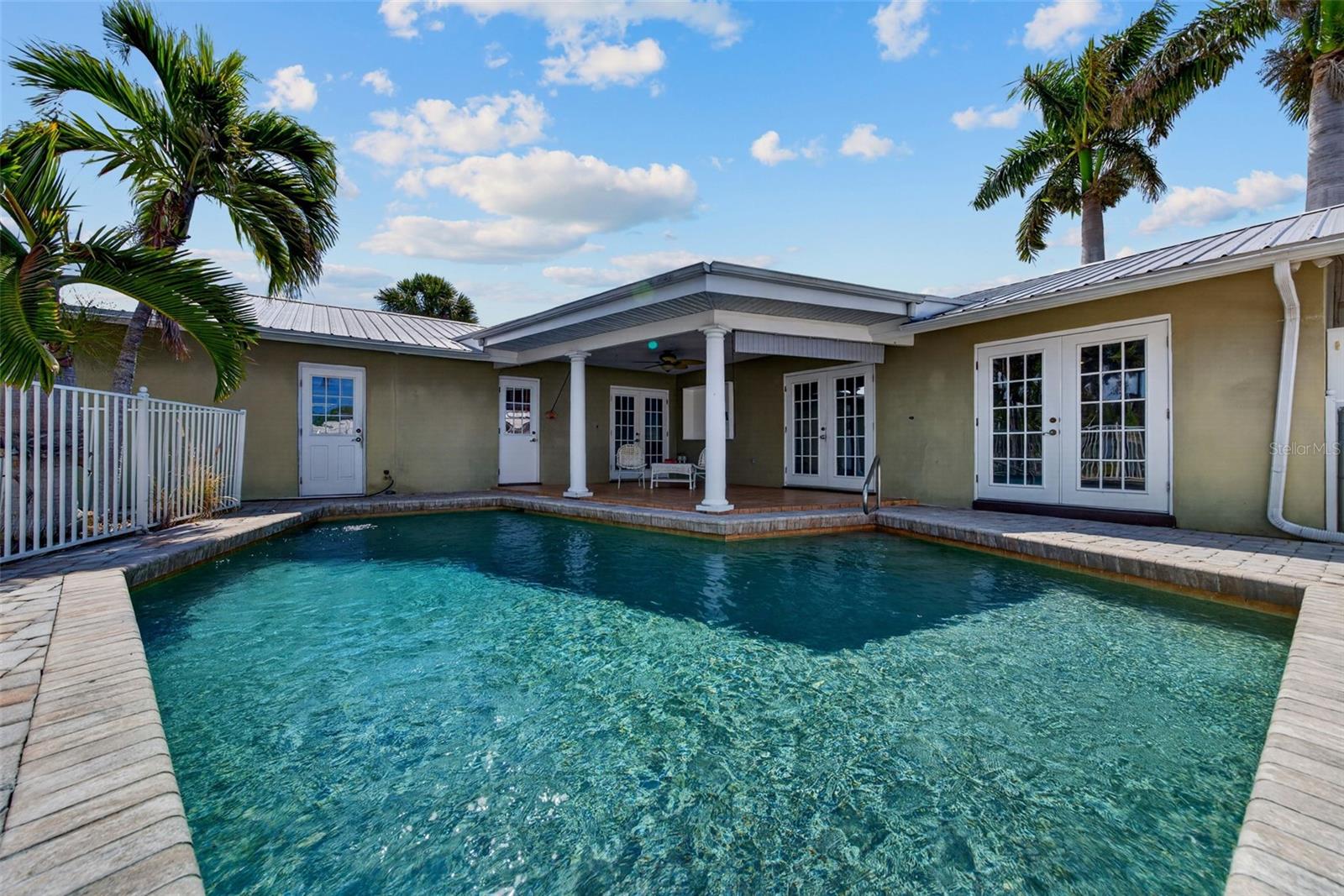 2555 CONSTITUTION BLVD, SARASOTA, FL — photo 34