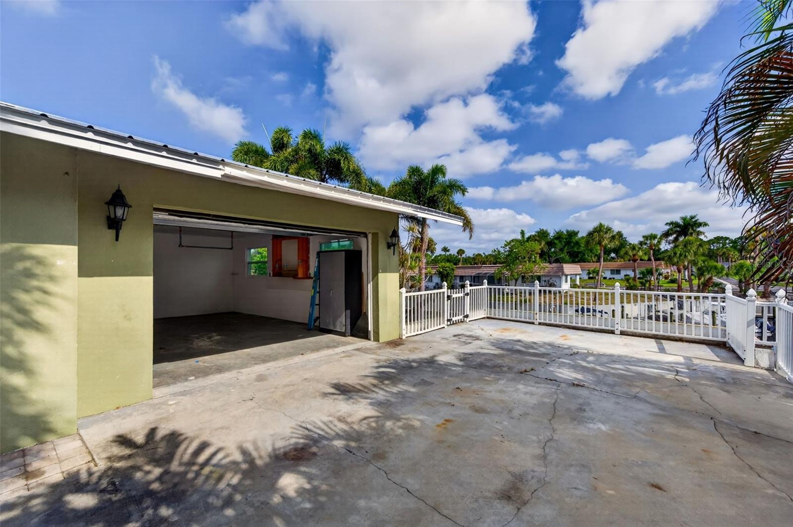 2555 CONSTITUTION BLVD, SARASOTA, FL — photo 39