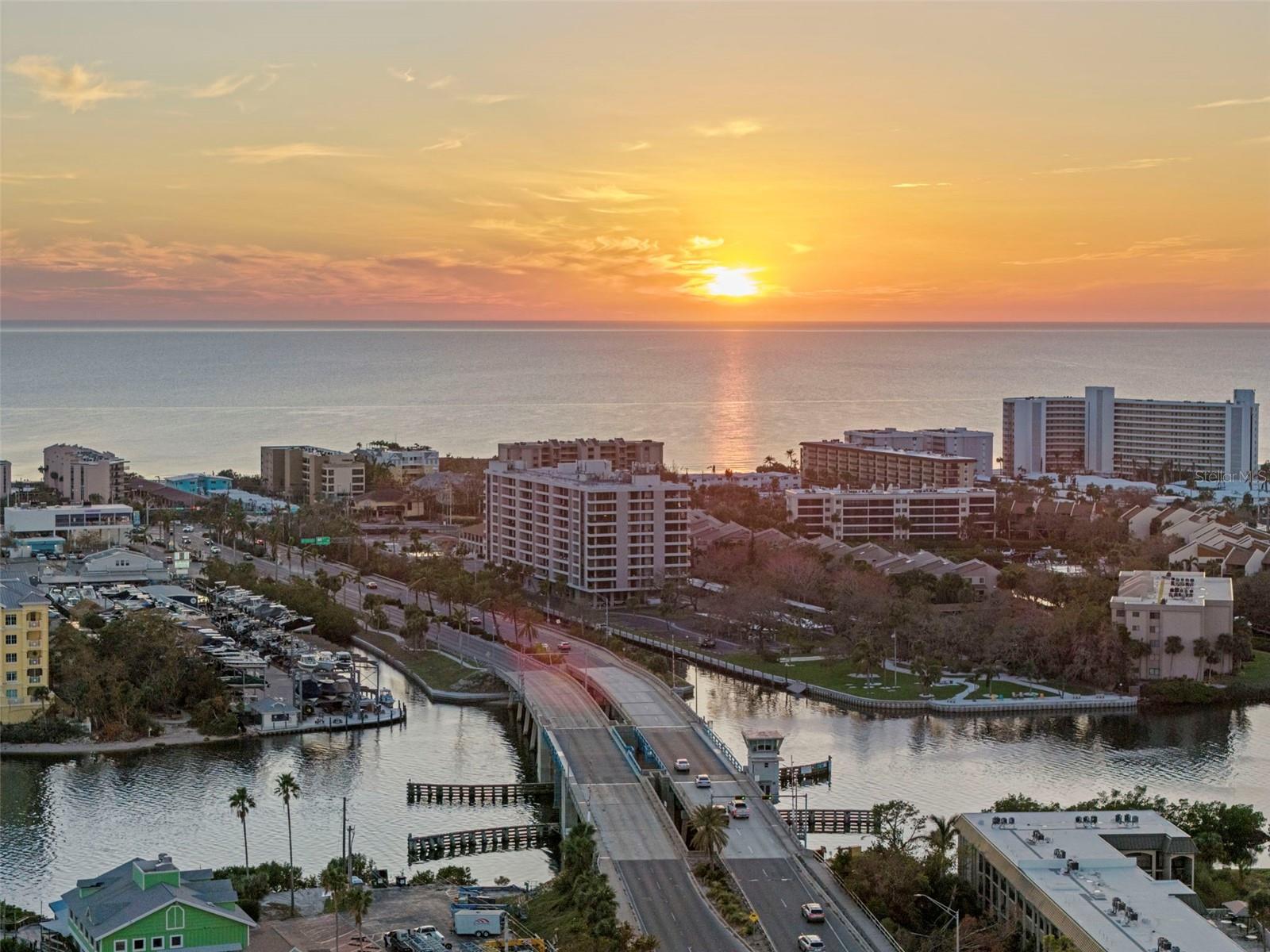2555 CONSTITUTION BLVD, SARASOTA, FL — photo 54