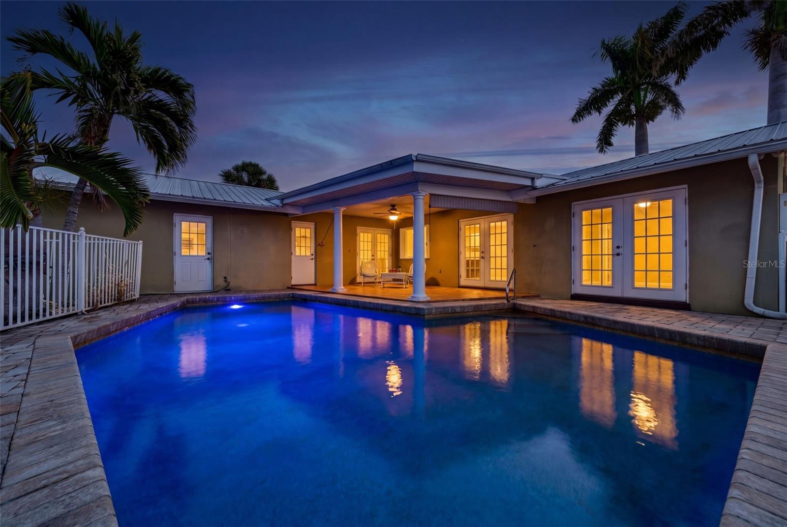 2555 CONSTITUTION BLVD, SARASOTA, FL — photo 57