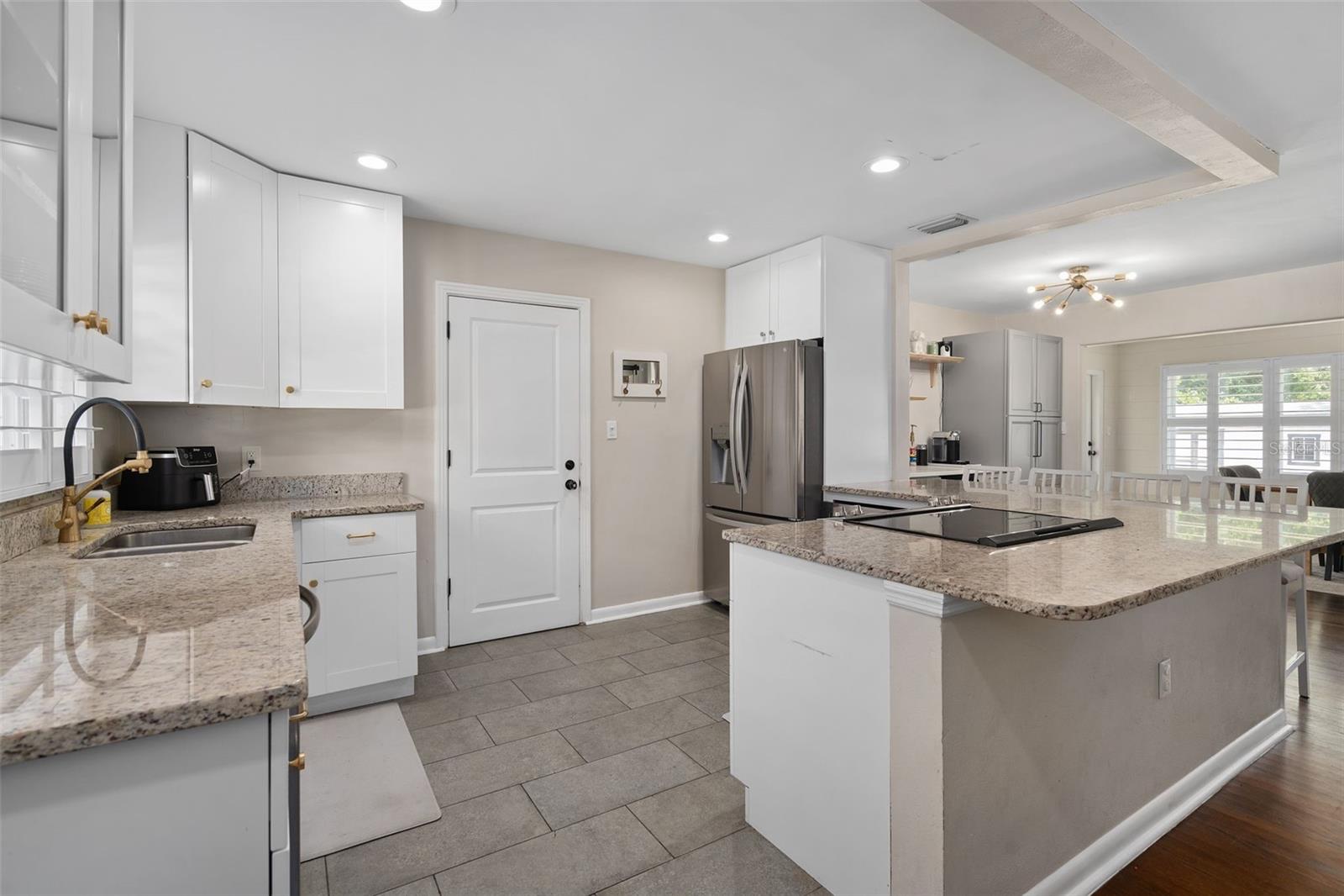 2907 VINE ST, ORLANDO, FL — photo 6