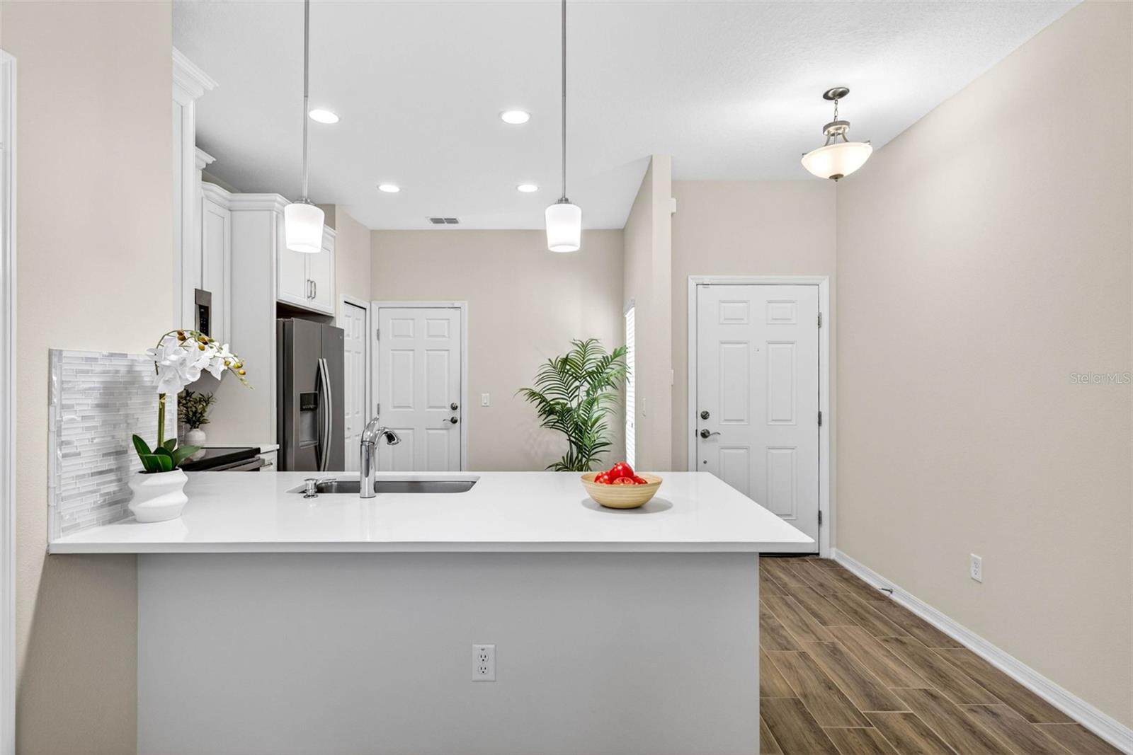 2464 STAPLEFORD PL, WESLEY CHAPEL, FL — photo 3