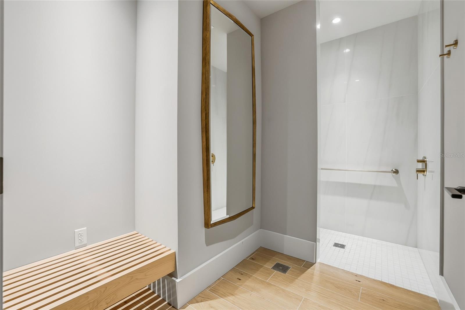 275 1ST AVE S #1003, ST PETERSBURG, FL — photo 26