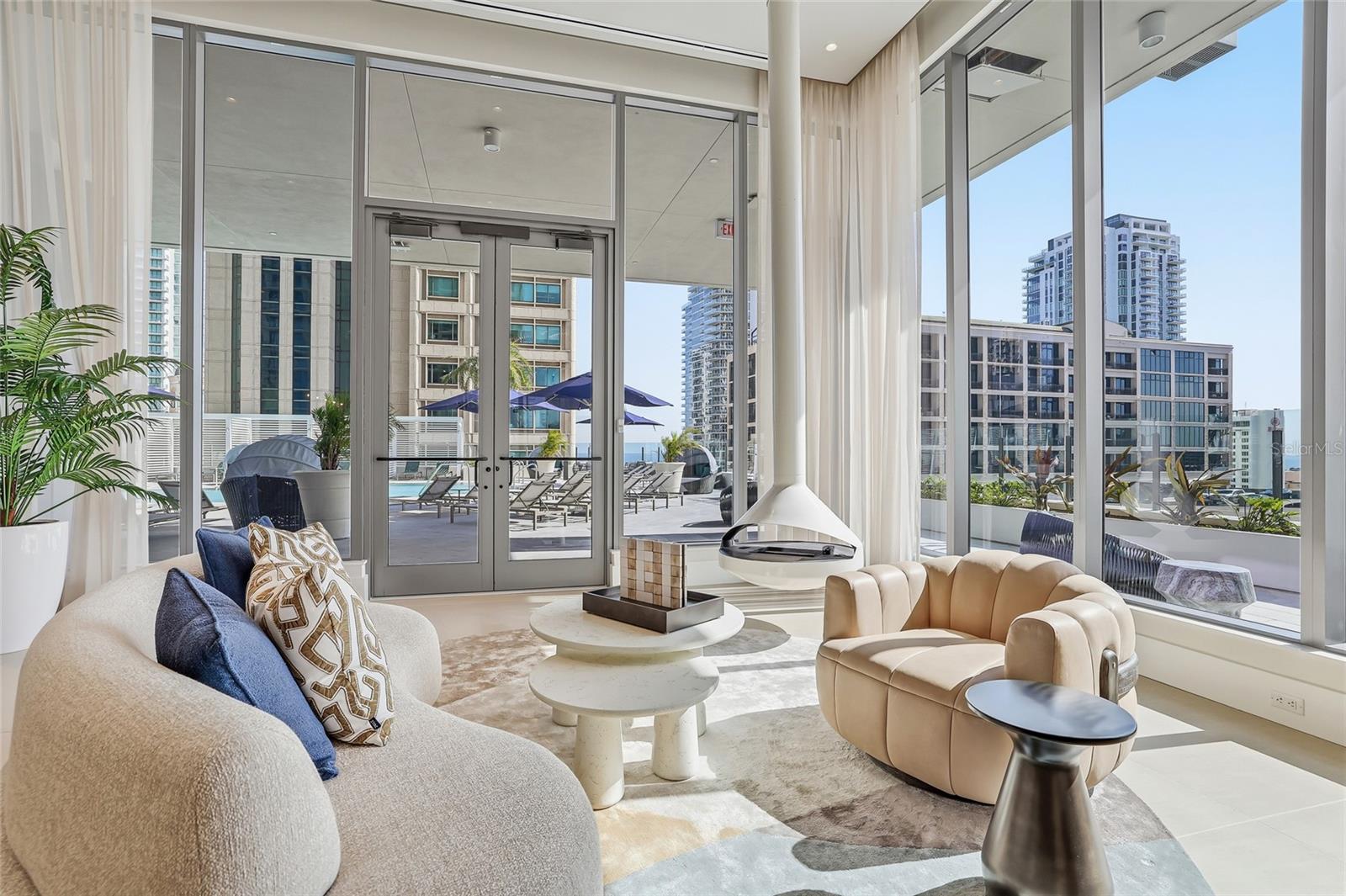 275 1ST AVE S #1003, ST PETERSBURG, FL — photo 31
