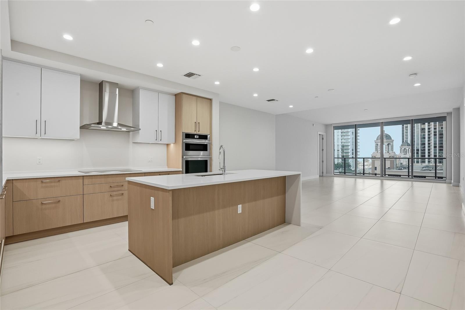 275 1ST AVE S #1003, ST PETERSBURG, FL — photo 45