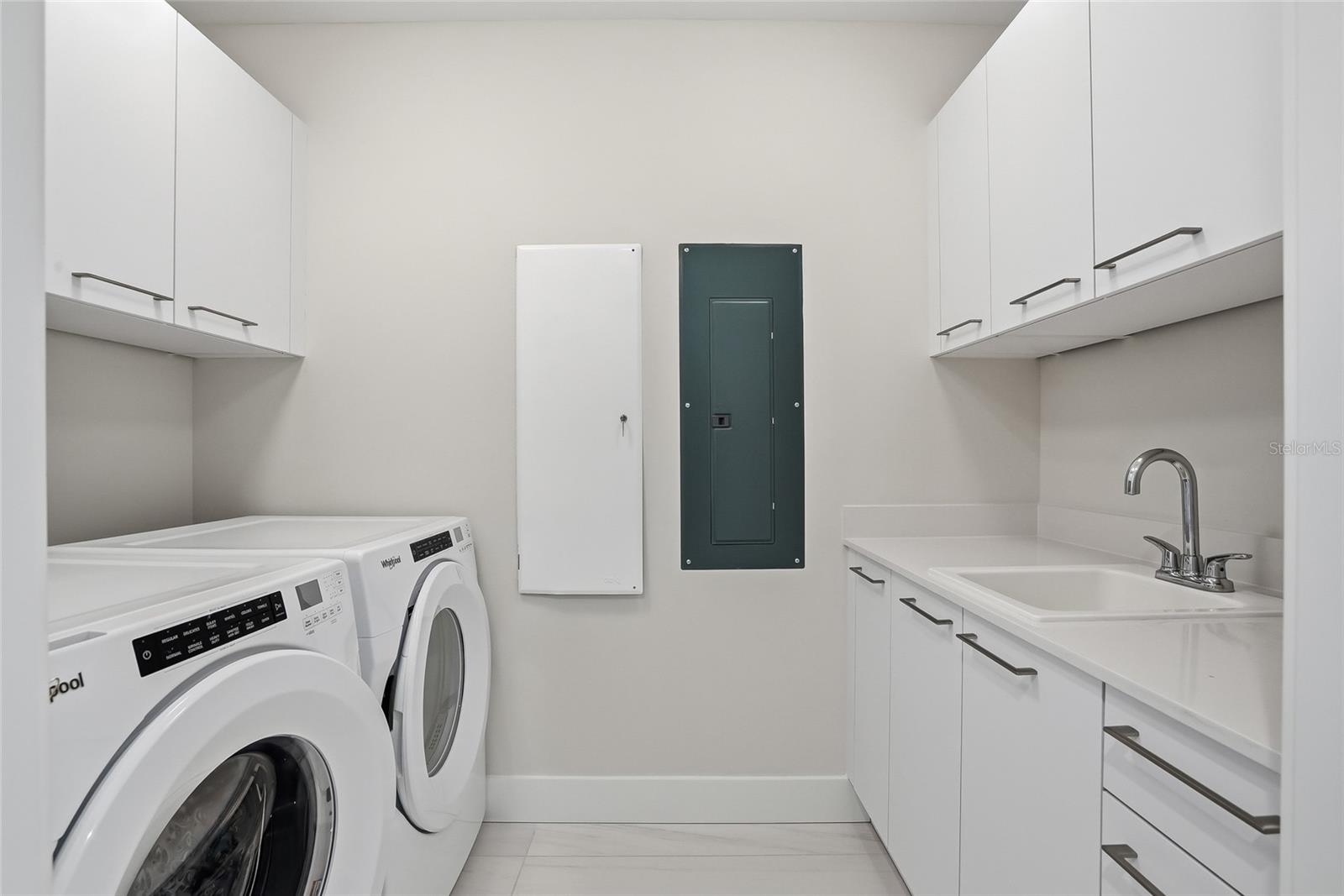 275 1ST AVE S #1003, ST PETERSBURG, FL — photo 75
