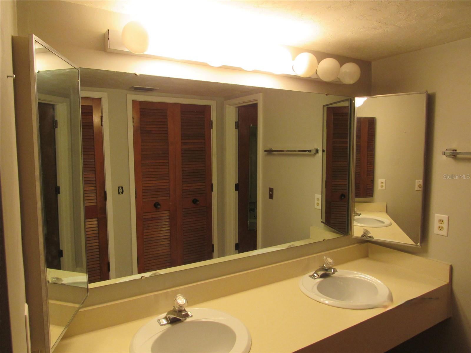157 PALM VIEW CT, HAINES CITY, FL — photo 10