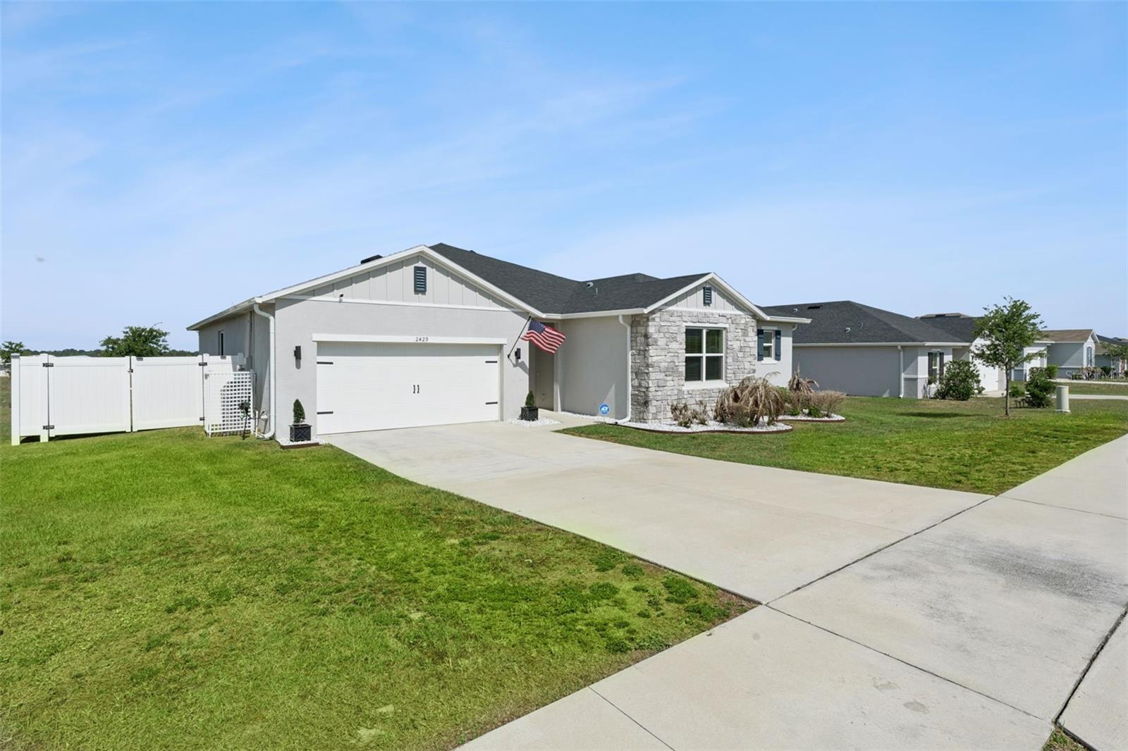 2429 BEGONIA ST, MASCOTTE, FL — photo 69