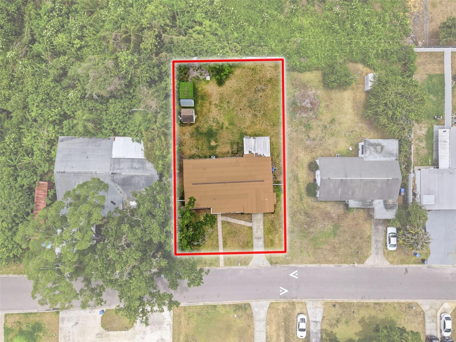 2518 W NORTH ST, TAMPA, FL — photo 2