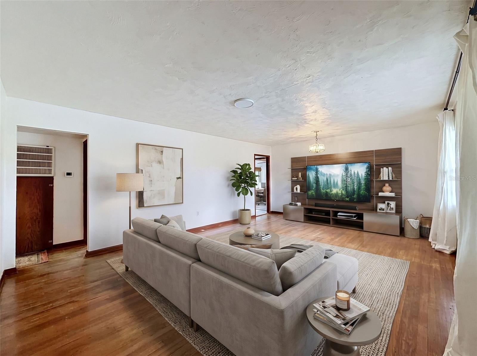 2518 W NORTH ST, TAMPA, FL — photo 4