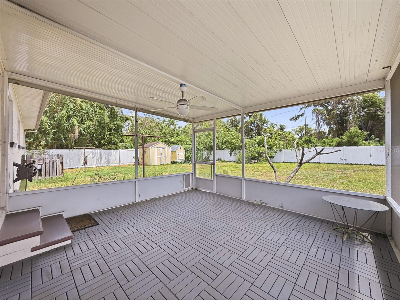 2518 W NORTH ST, TAMPA, FL — photo 10