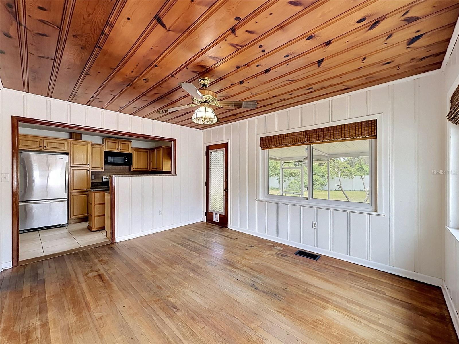 2518 W NORTH ST, TAMPA, FL — photo 19