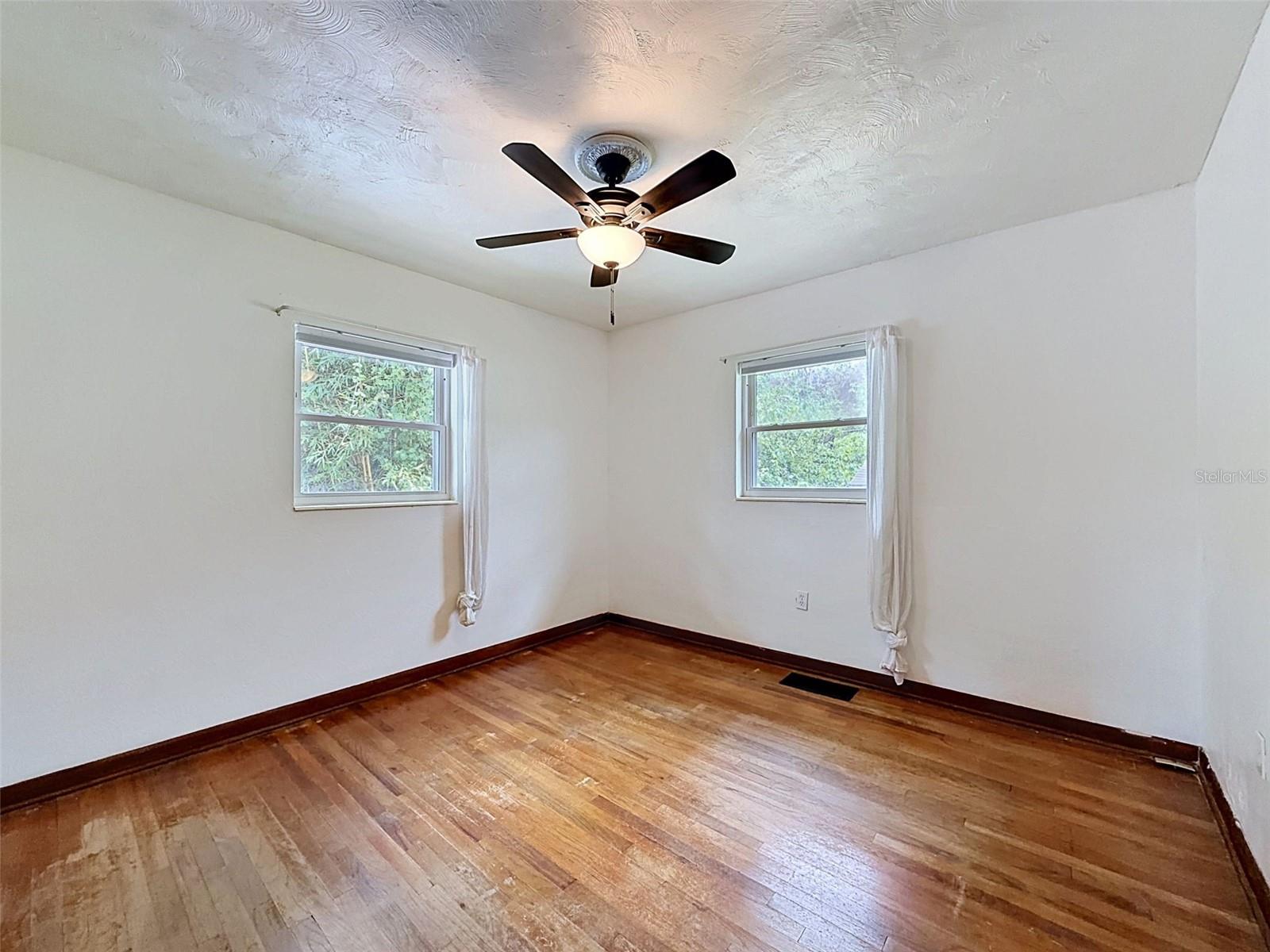 2518 W NORTH ST, TAMPA, FL — photo 25
