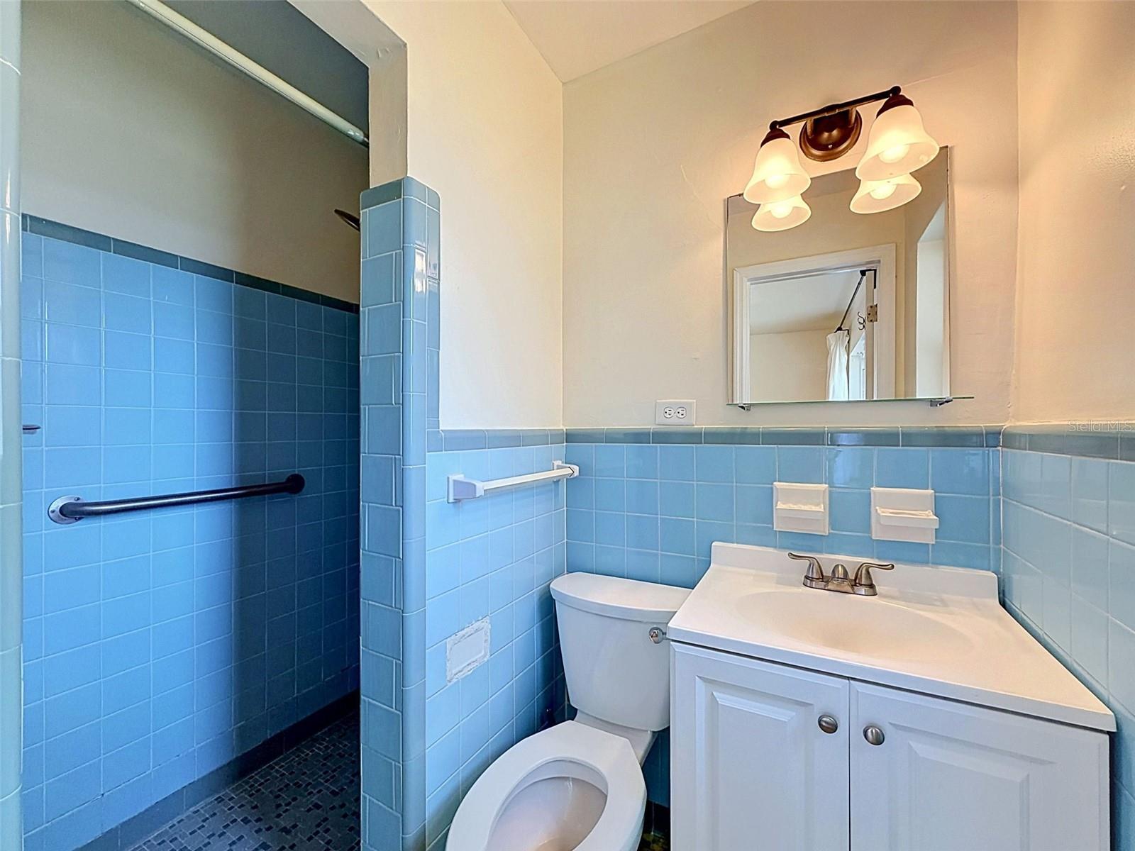 2518 W NORTH ST, TAMPA, FL — photo 31