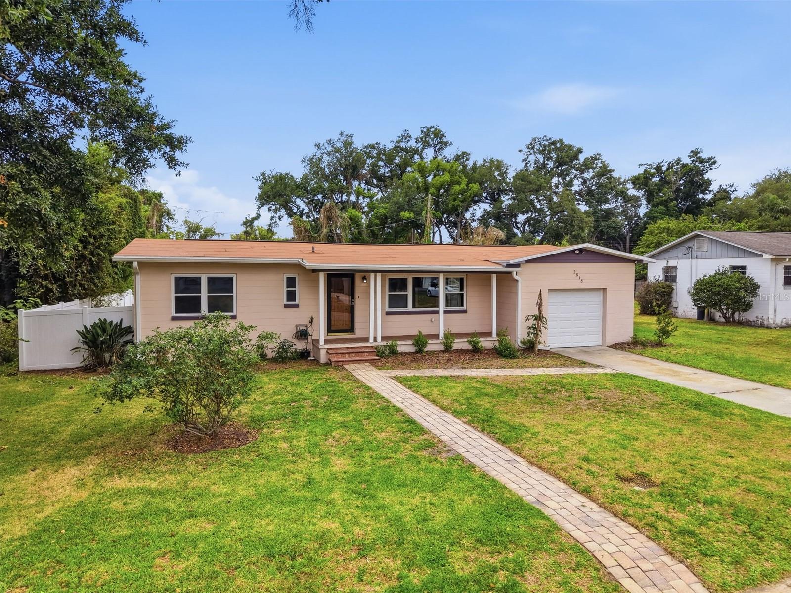 2518 W NORTH ST, TAMPA, FL — photo 39