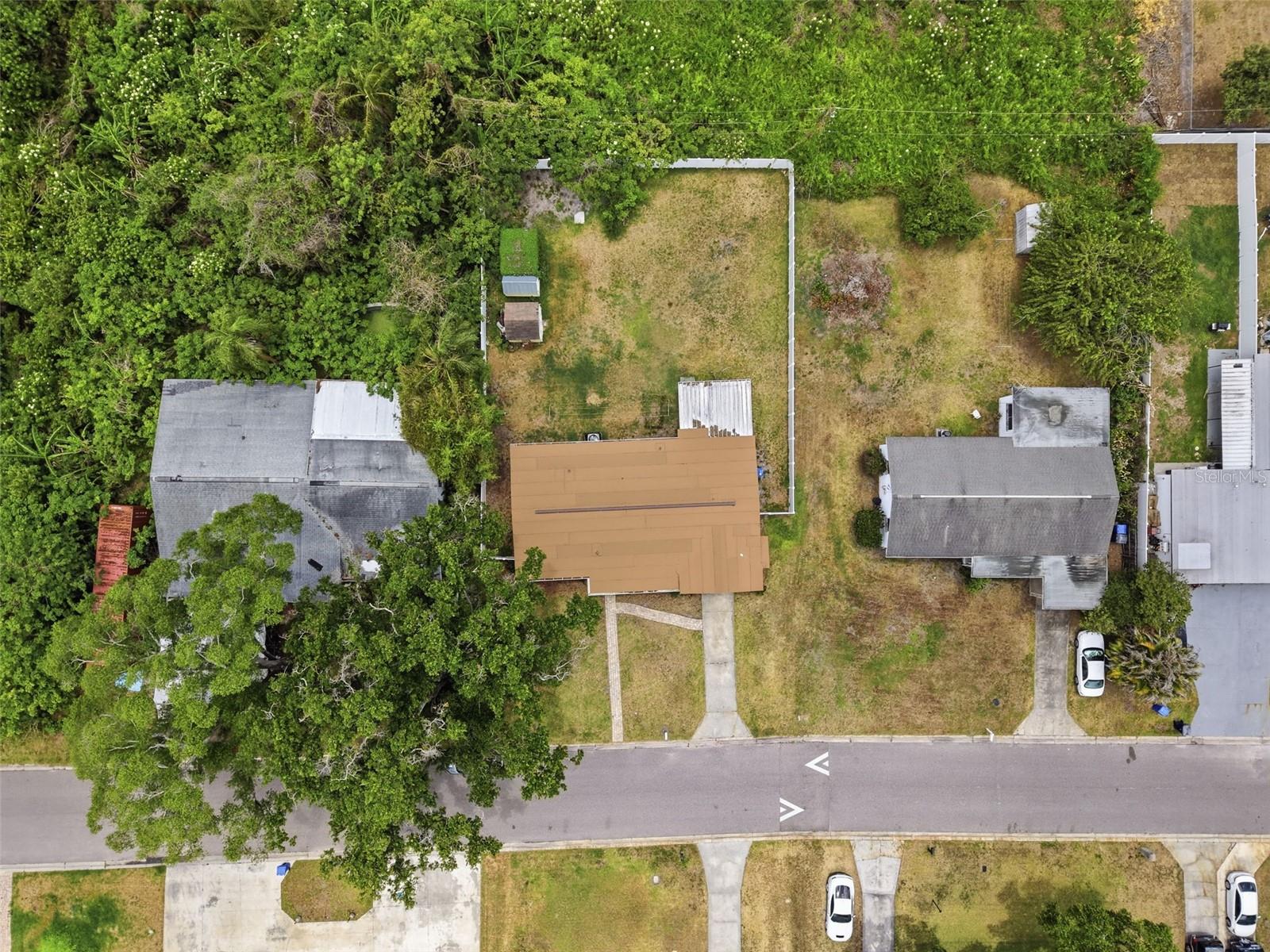 2518 W NORTH ST, TAMPA, FL — photo 42