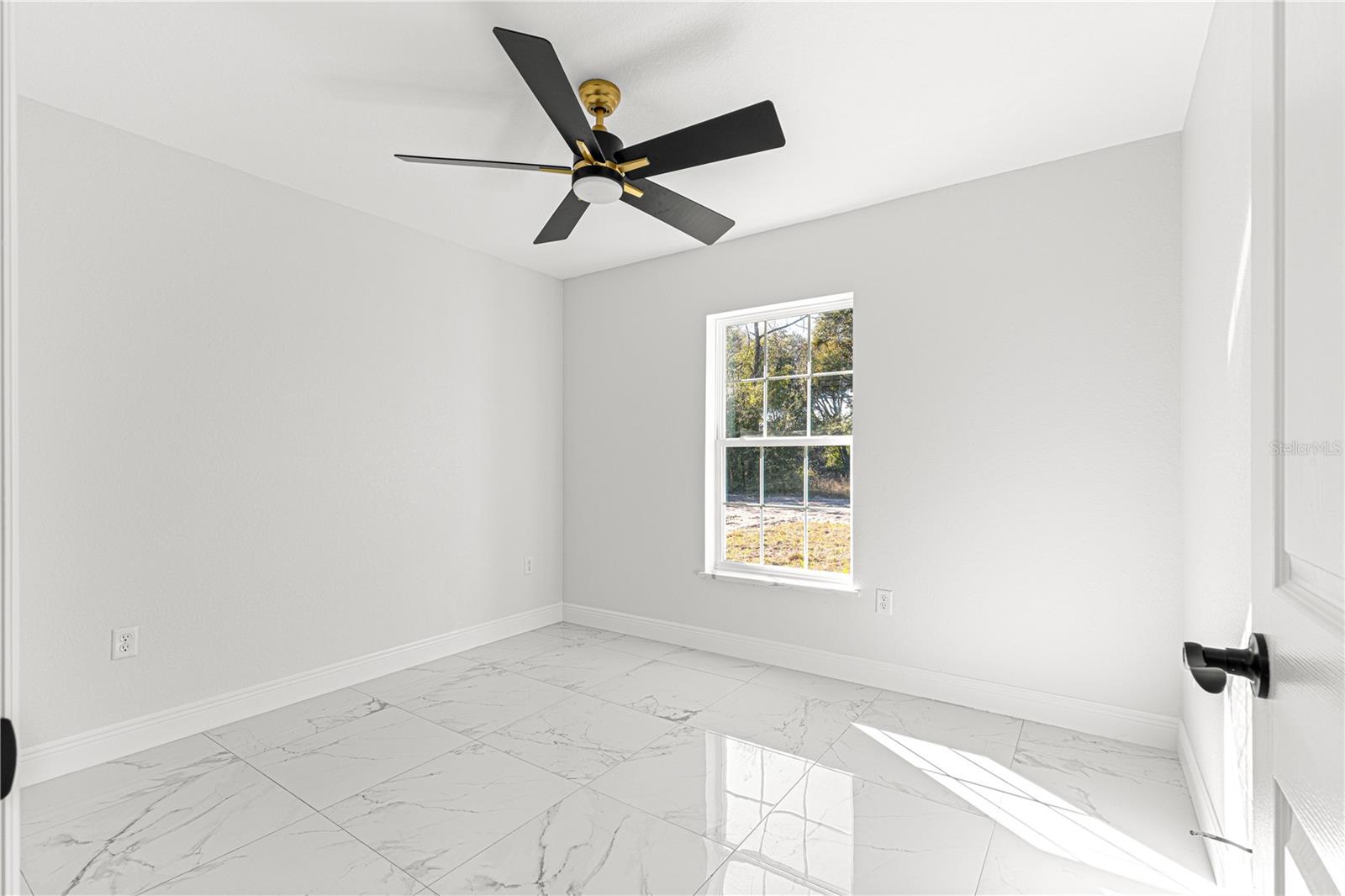 10325 SE 125TH LN, BELLEVIEW, FL — photo 8