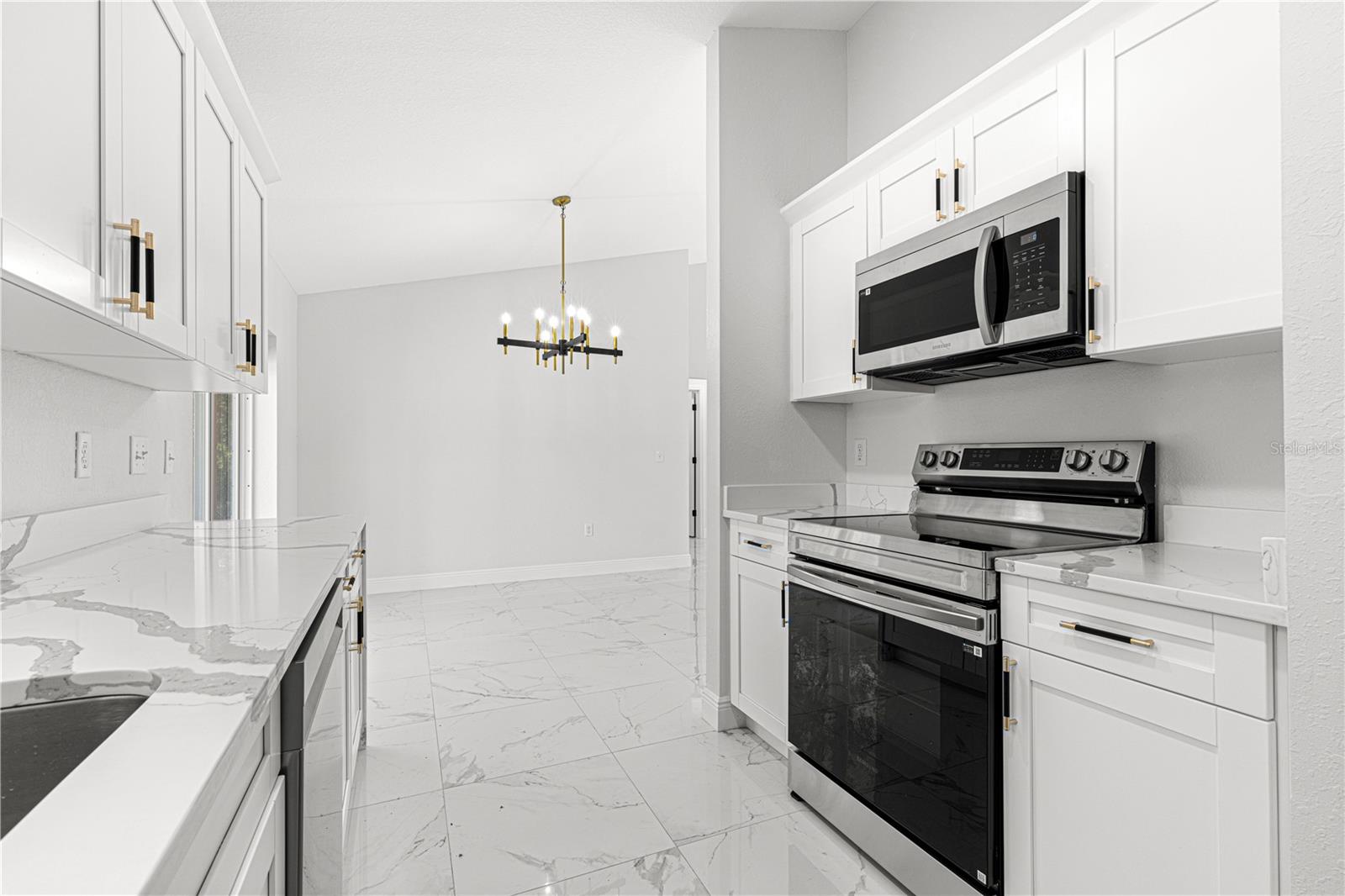 10325 SE 125TH LN, BELLEVIEW, FL — photo 22