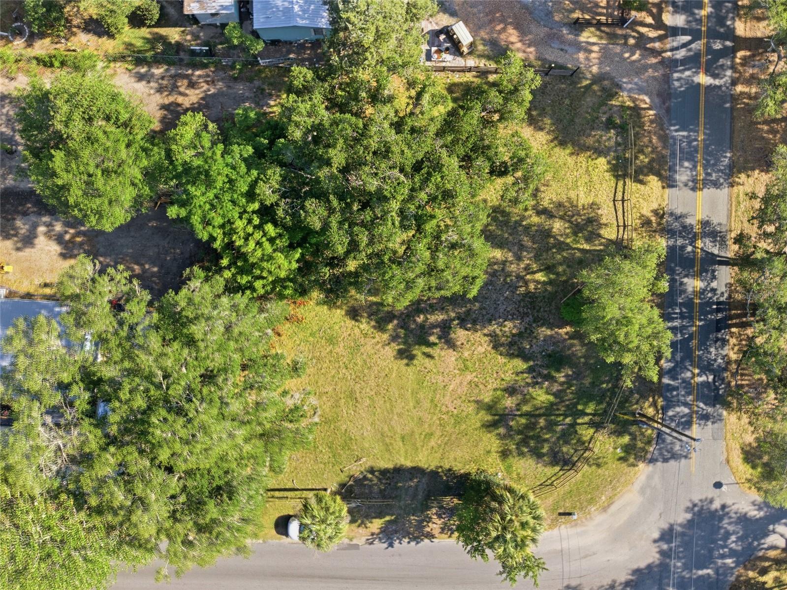 105 W HERMOSA ST, LADY LAKE, FL — photo 12