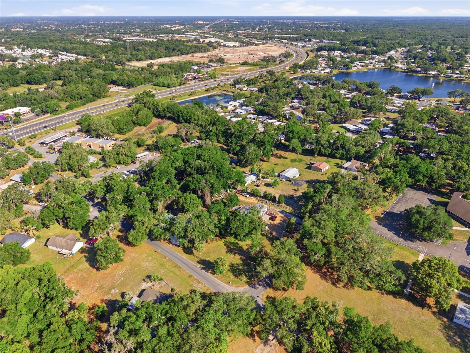 105 W HERMOSA ST, LADY LAKE, FL — photo 23