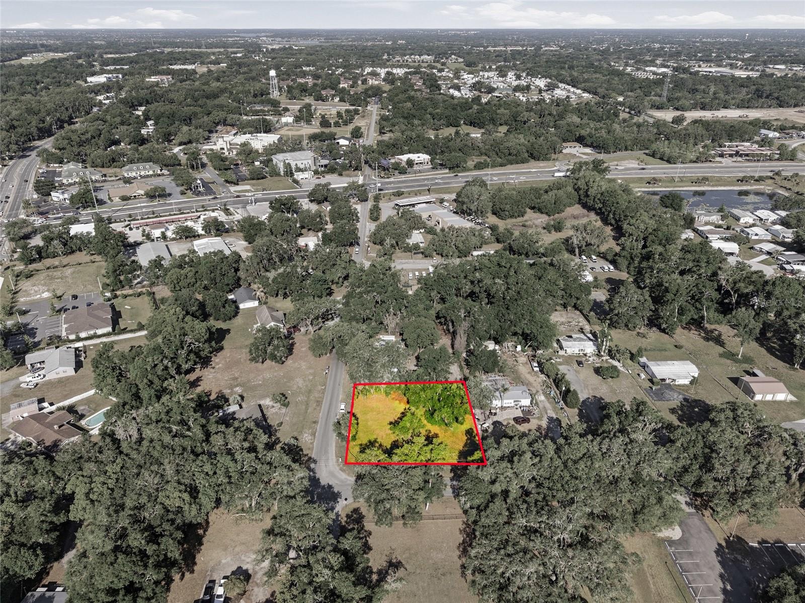 105 W HERMOSA ST, LADY LAKE, FL — photo 30