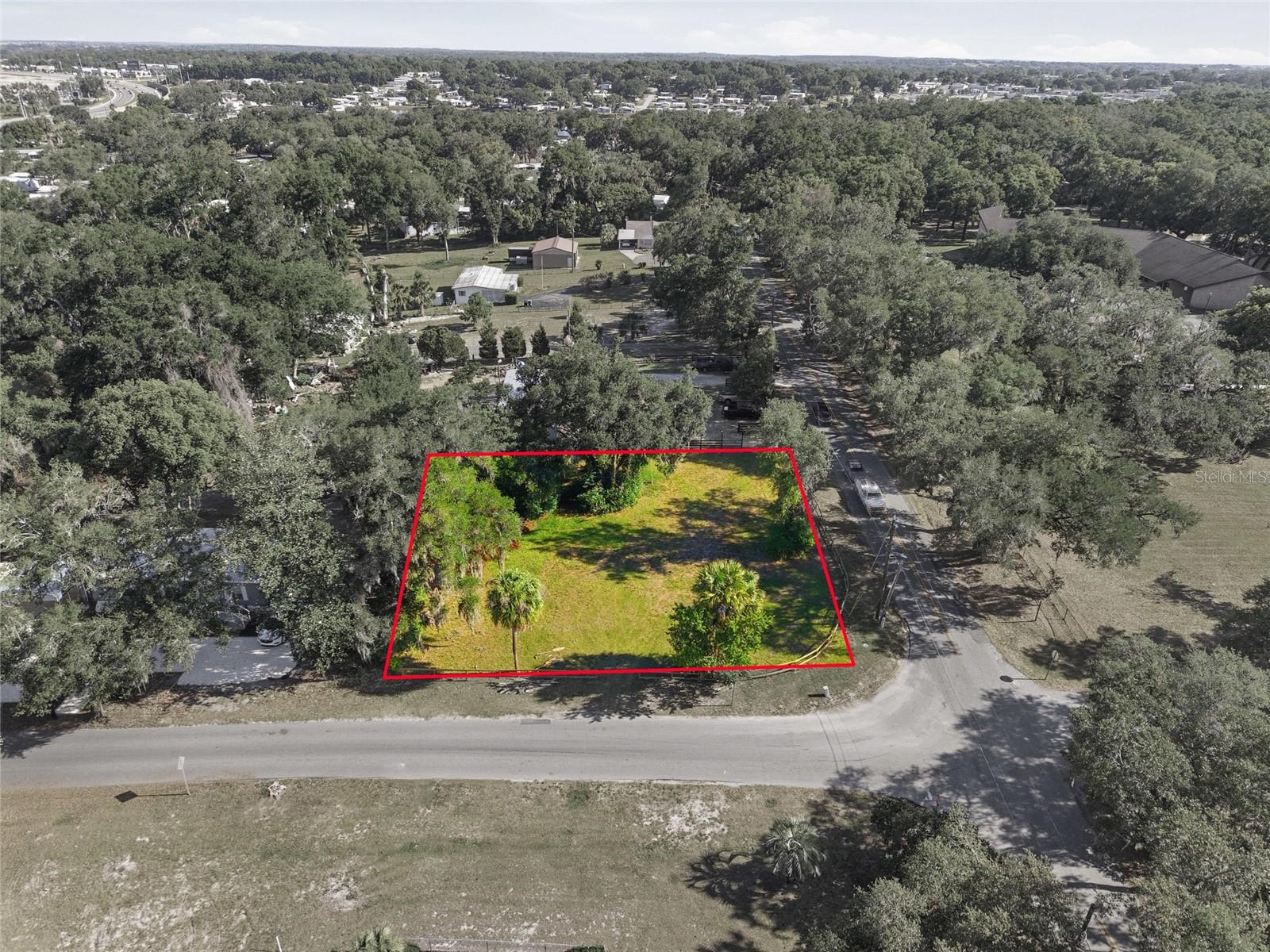 105 W HERMOSA ST, LADY LAKE, FL — photo 50