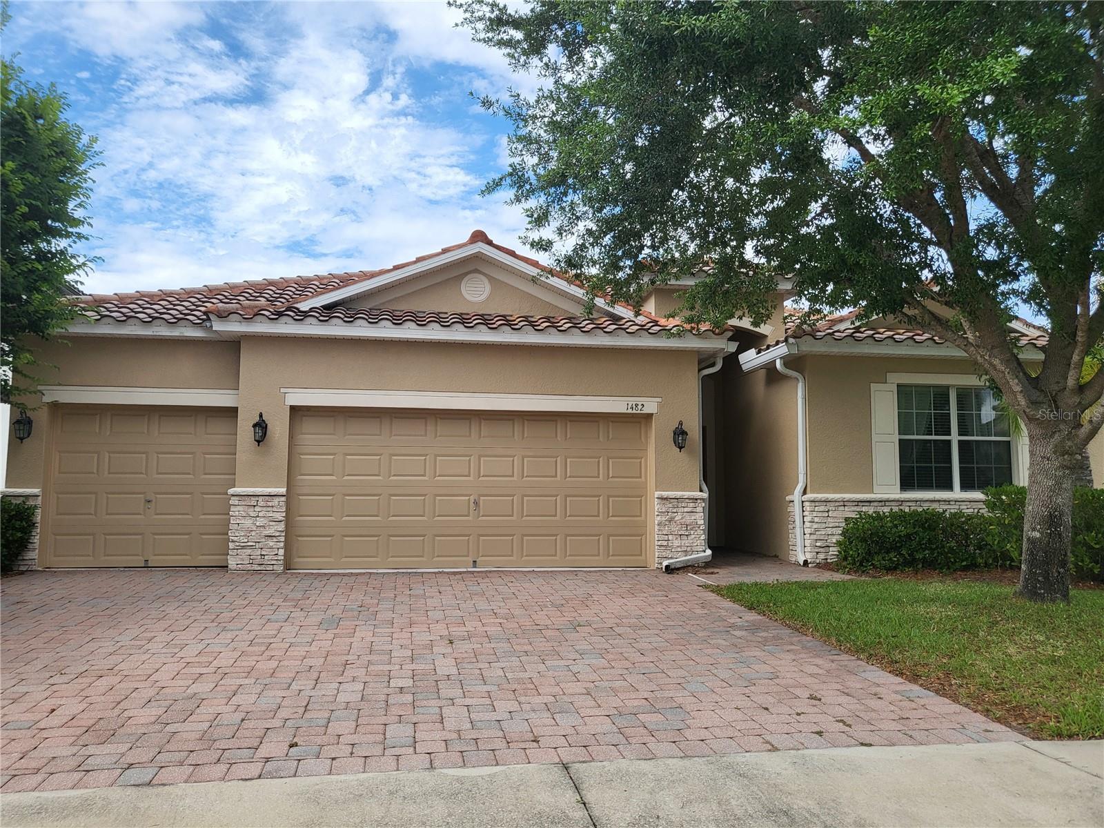 1482 LAKE SIDE AVE, DAVENPORT, FL — photo 2