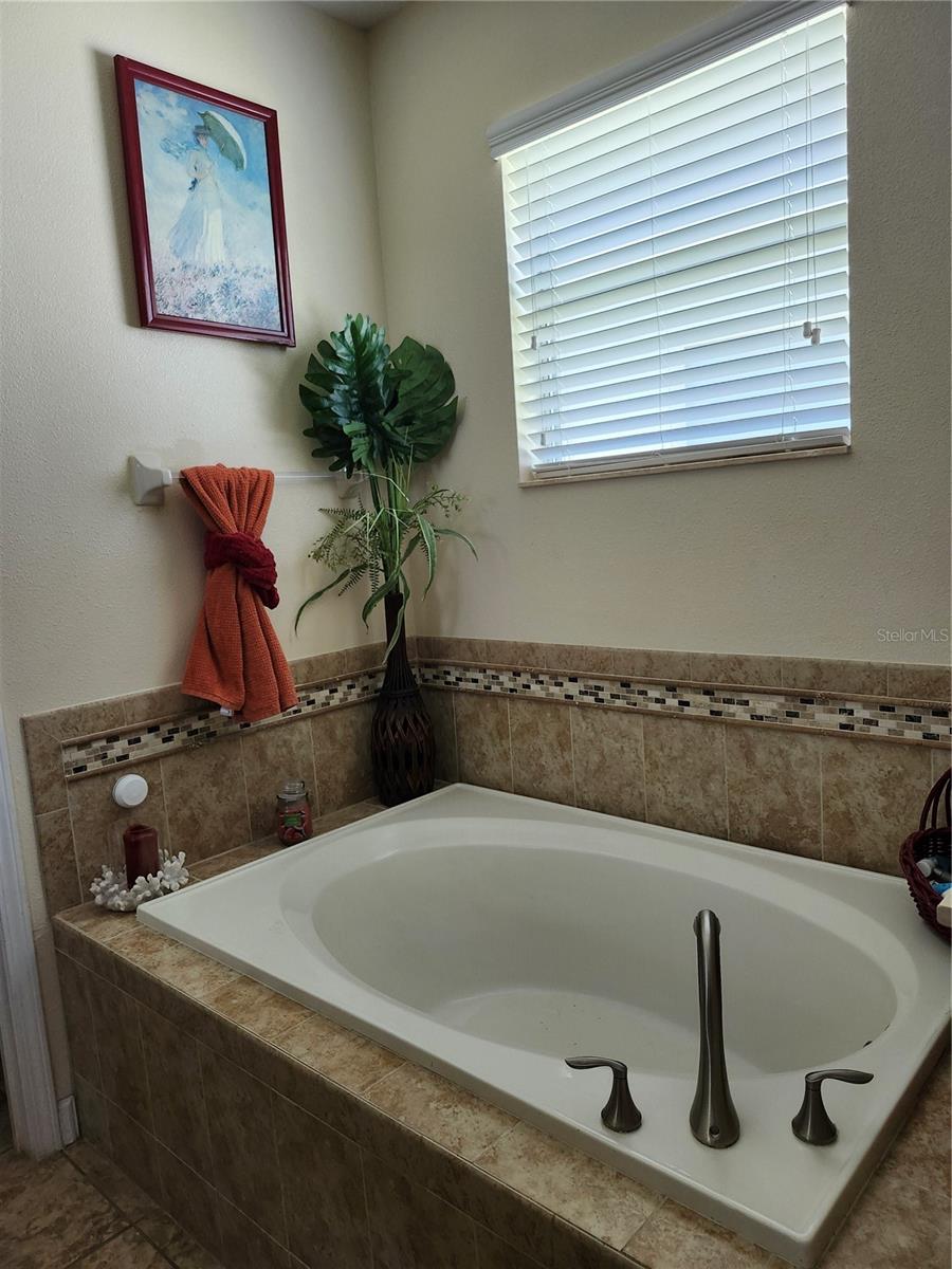 1482 LAKE SIDE AVE, DAVENPORT, FL — photo 23