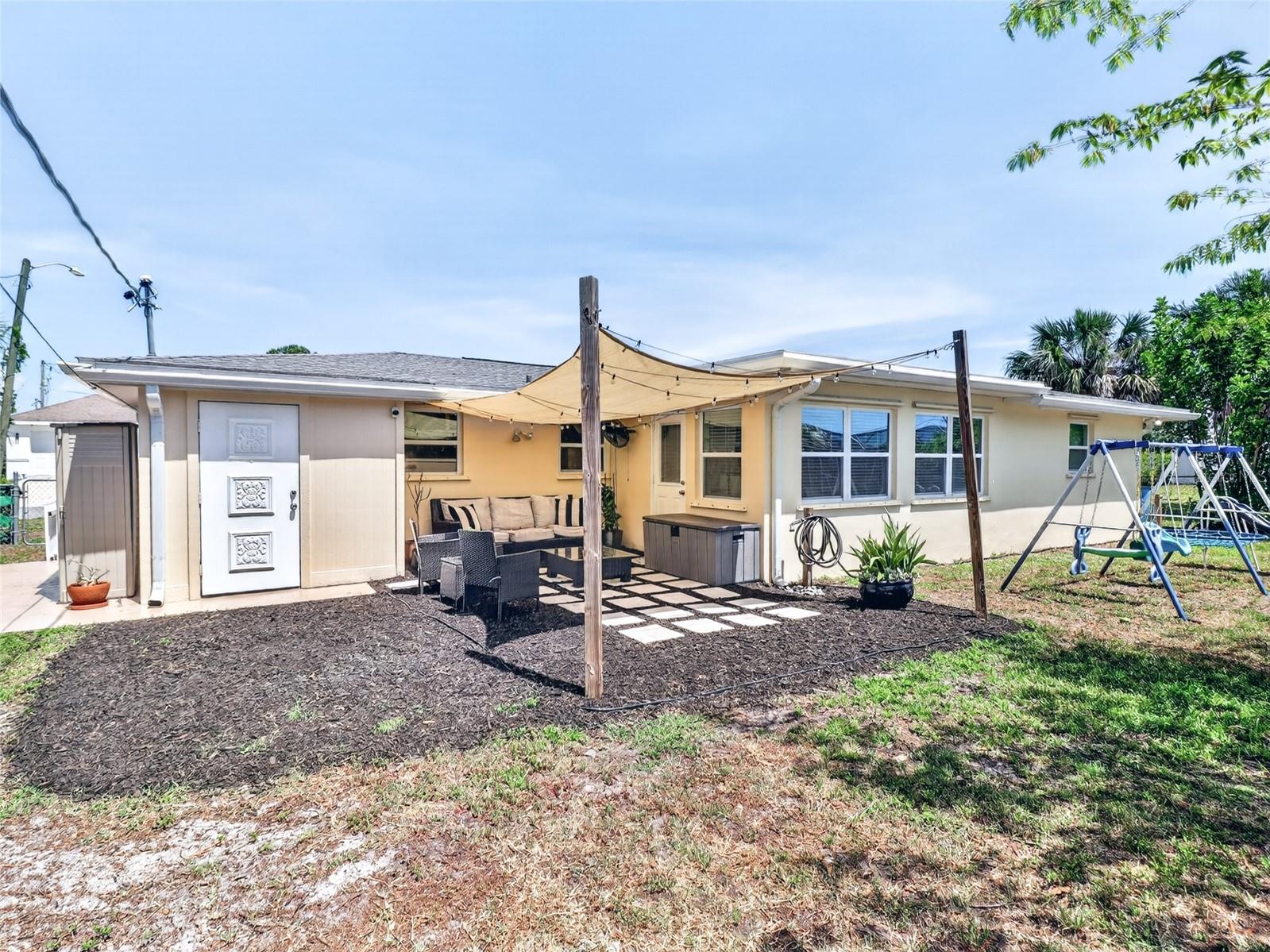 258 READING ST NW, PORT CHARLOTTE, FL — photo 38