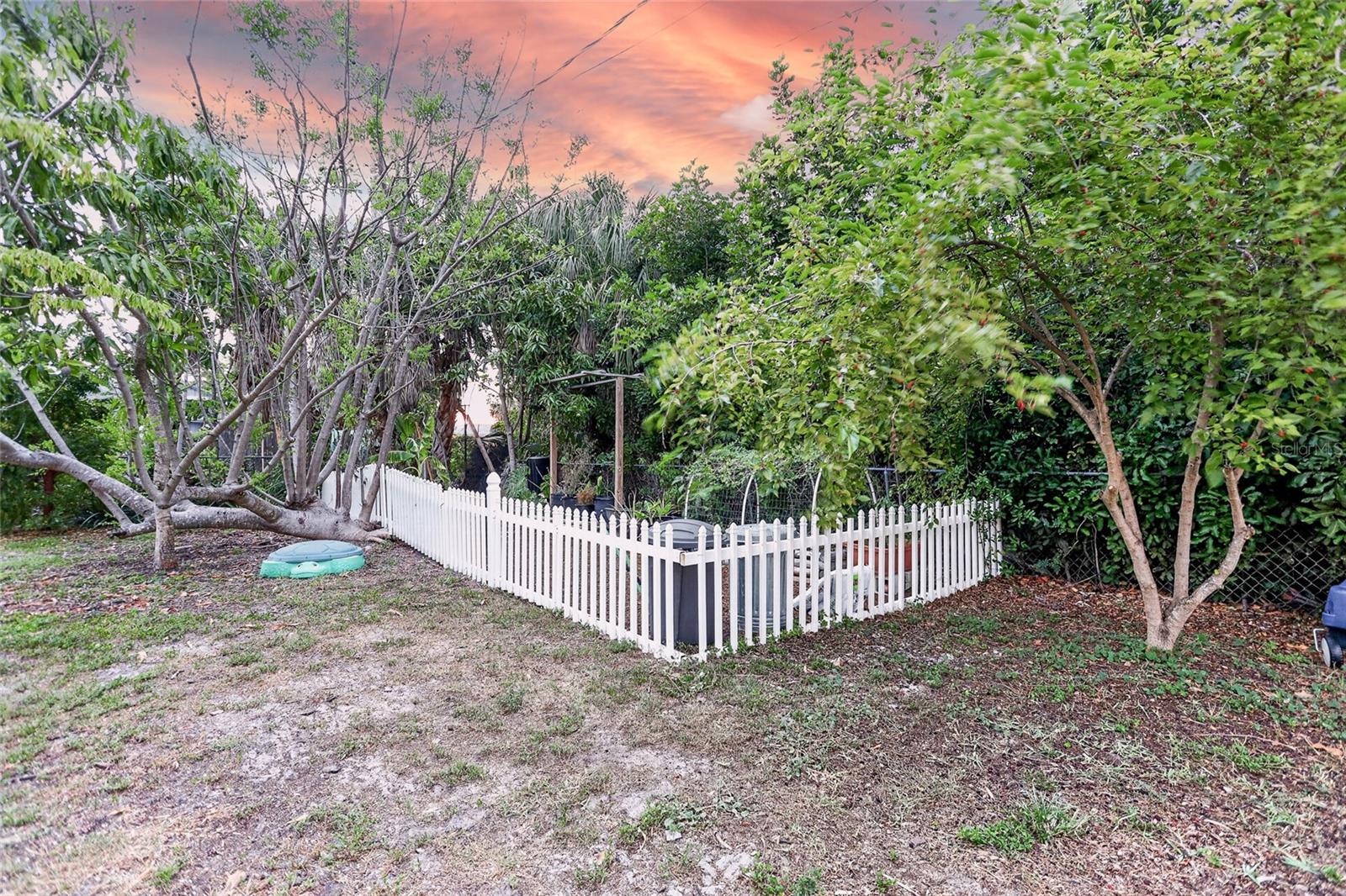 258 READING ST NW, PORT CHARLOTTE, FL — photo 34