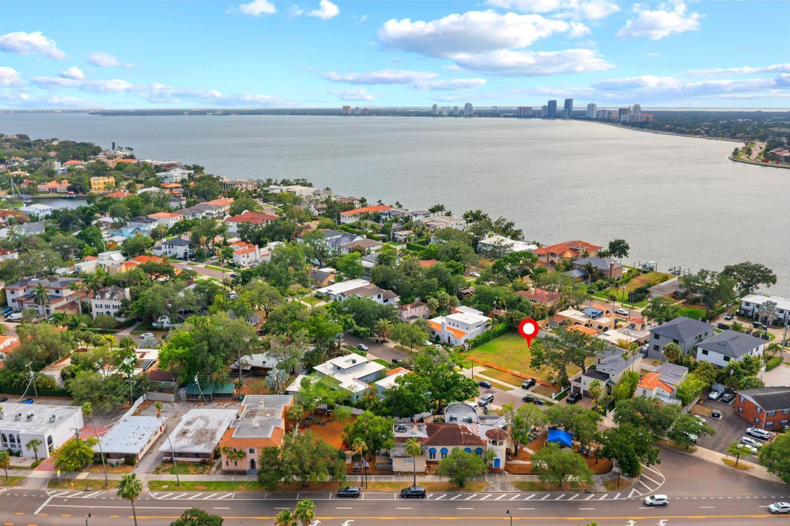 32 AEGEAN AVE, TAMPA, FL — photo 13