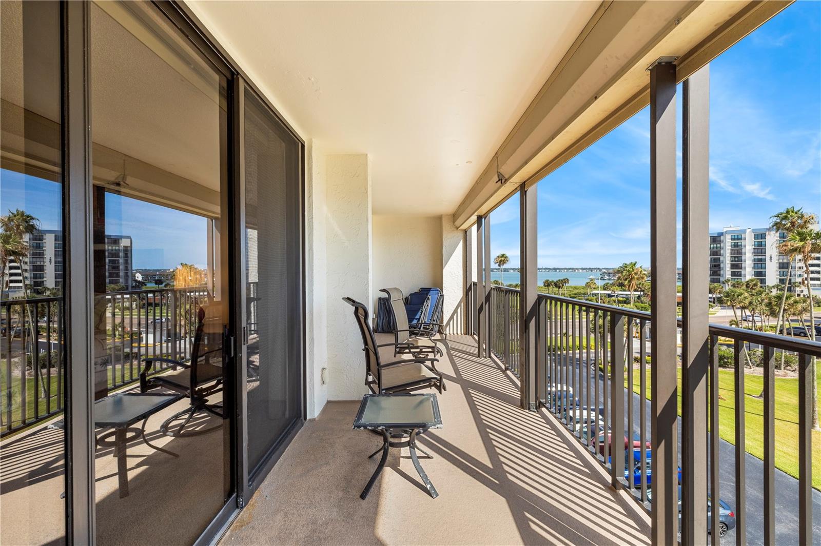 1460 GULF BLVD #412, CLEARWATER BEACH, FL — photo 25