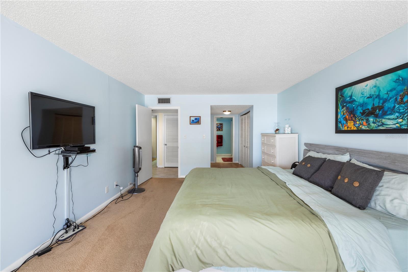 1460 GULF BLVD #412, CLEARWATER BEACH, FL — photo 35