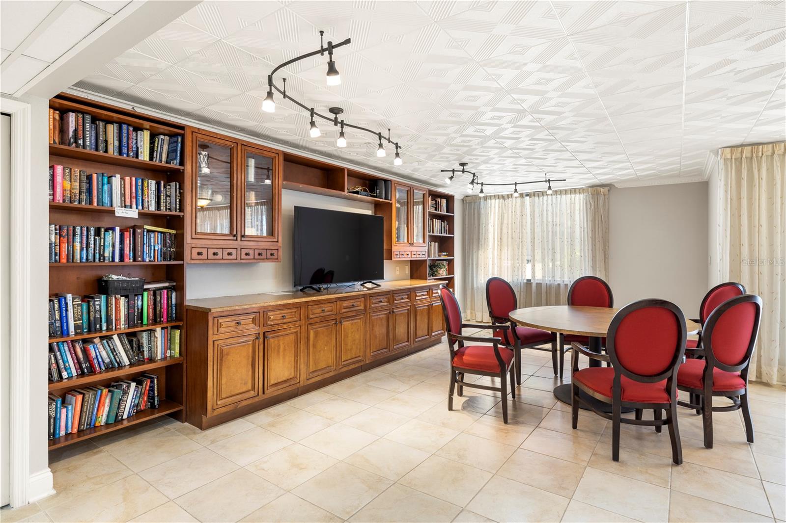 1460 GULF BLVD #412, CLEARWATER BEACH, FL — photo 49