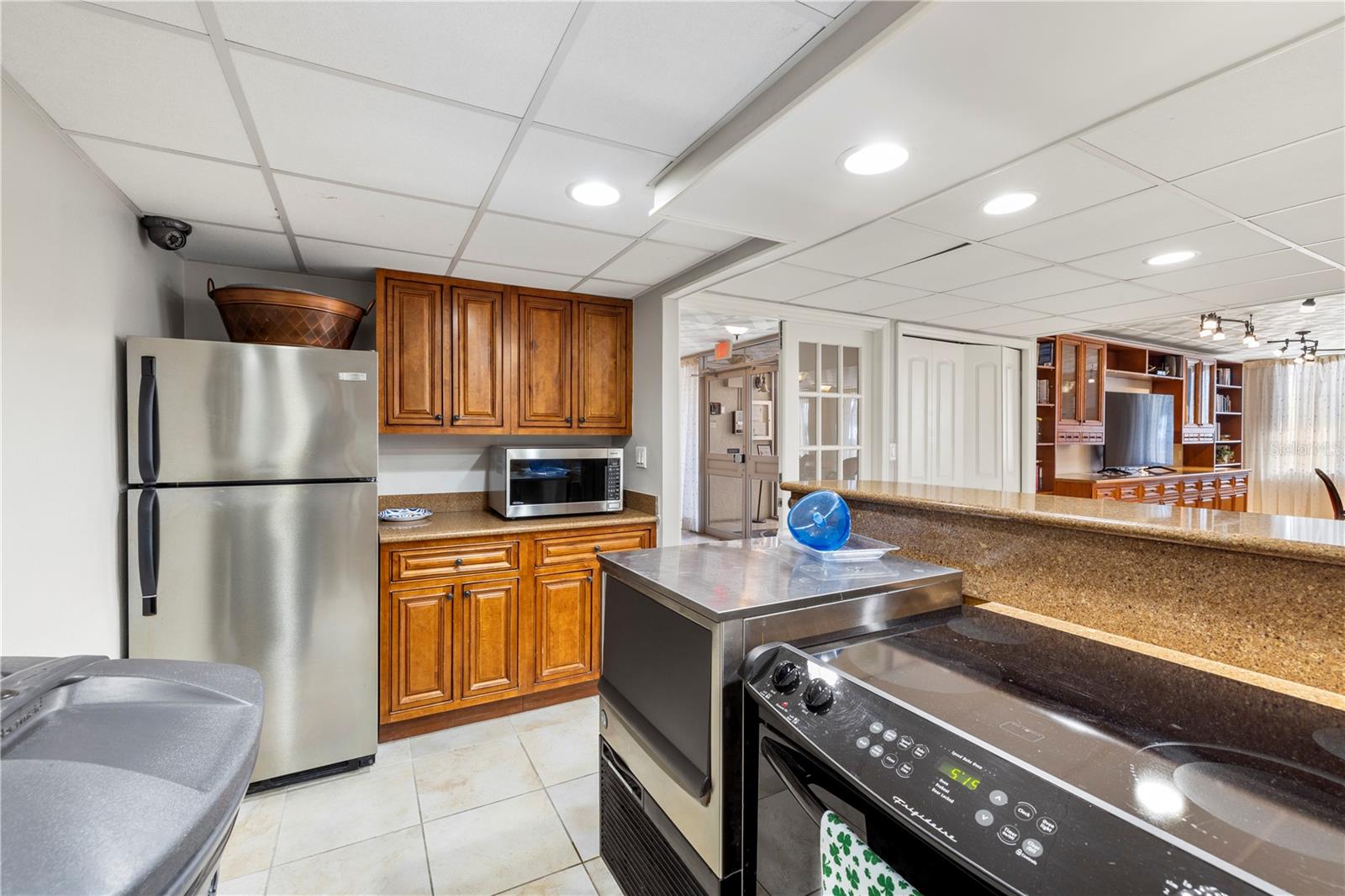 1460 GULF BLVD #412, CLEARWATER BEACH, FL — photo 51