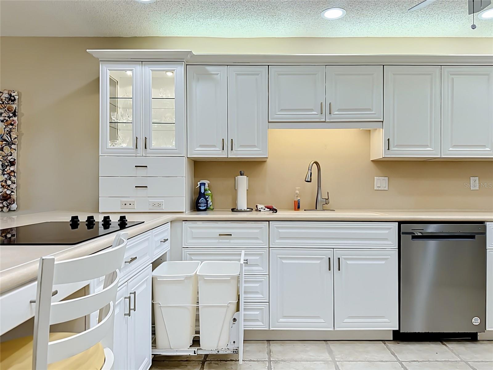 1515 PELICAN POINT DR #BA185, SARASOTA, FL — photo 12