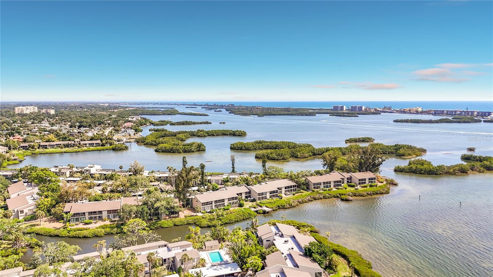 1515 PELICAN POINT DR #BA185, SARASOTA, FL — photo 57