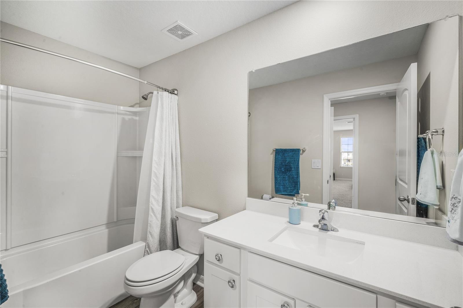 11240 CAY SPRUCE WAY, SAN ANTONIO, FL — photo 24